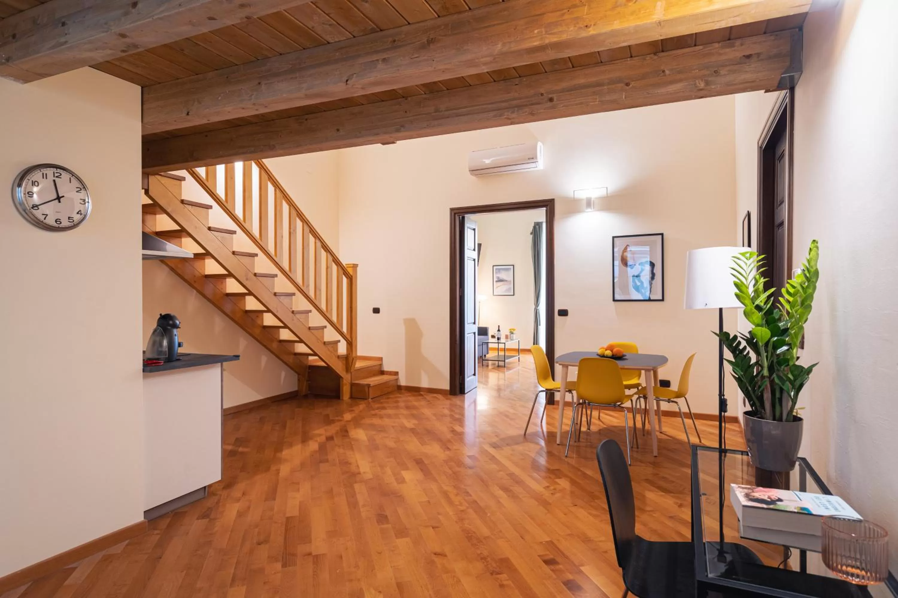 Living room in Open Sicily Residence - Central Apartments Near Quattro Canti