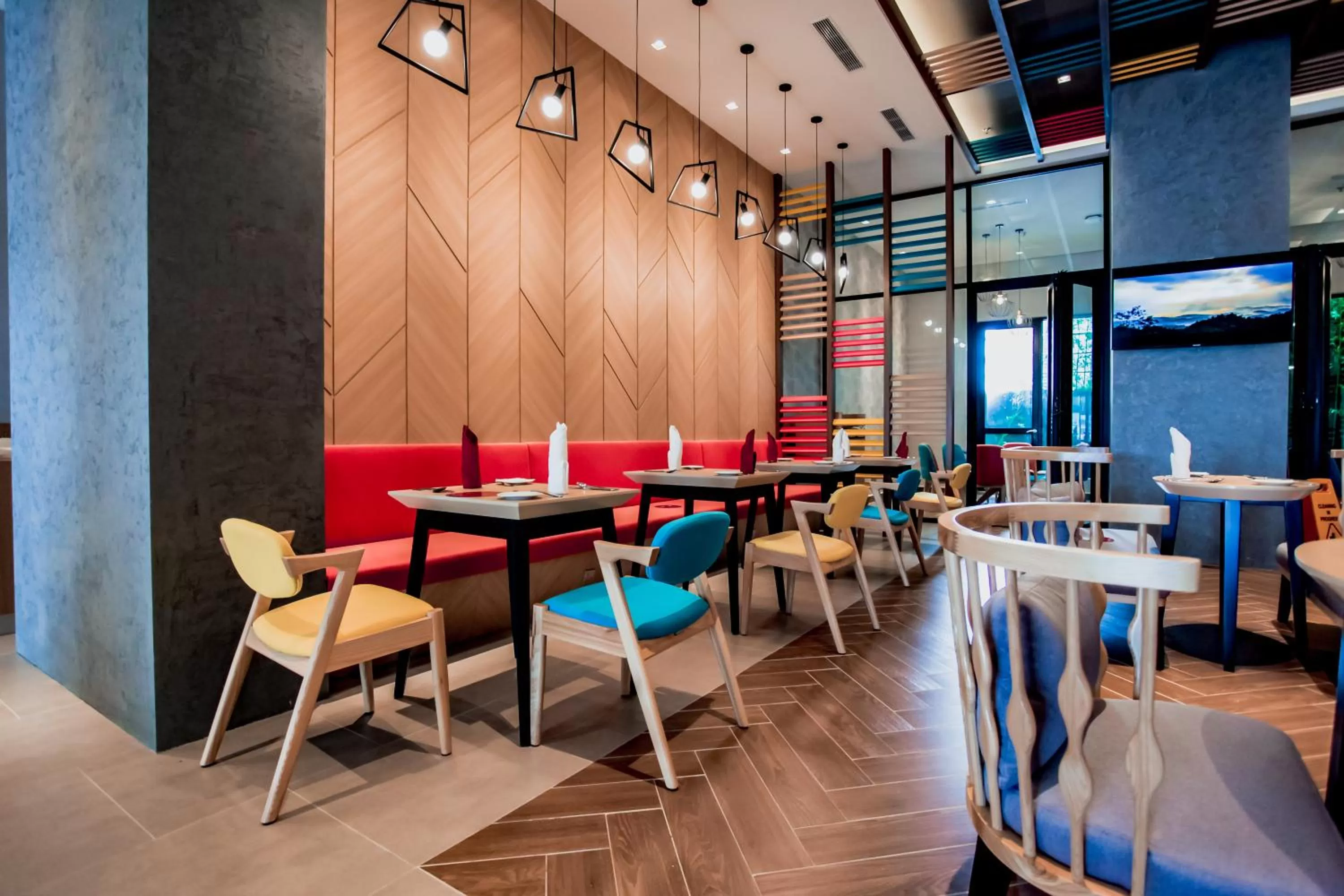 Restaurant/places to eat in ibis Styles Kota Bharu