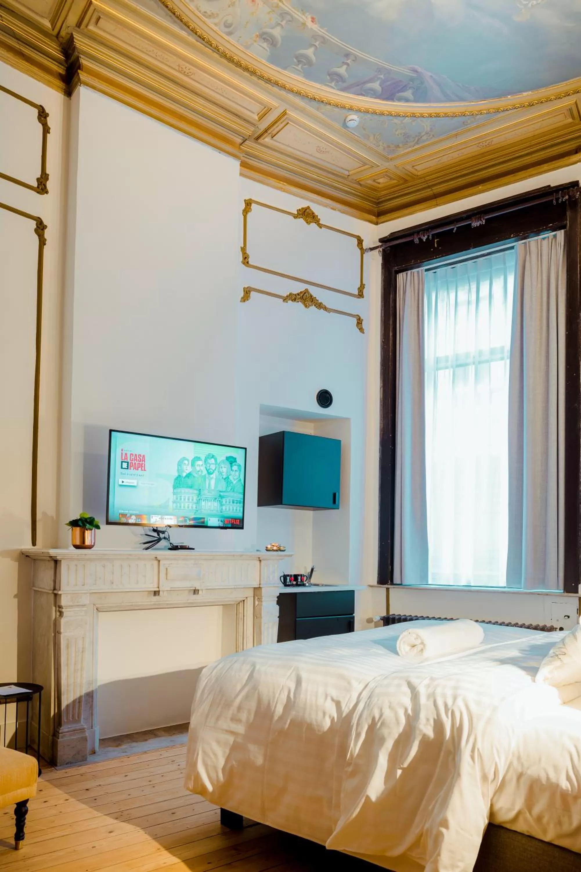 Superior Queen Room in Heirloom - The Mansion