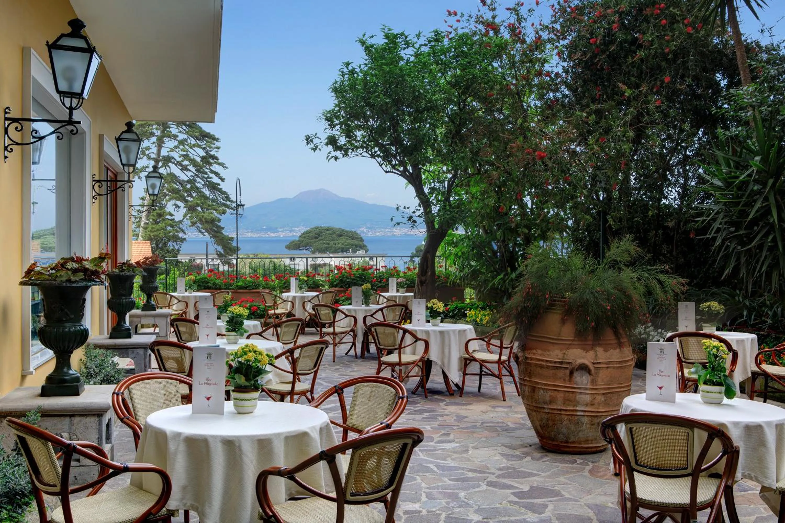 Garden in Grand Hotel de la Ville