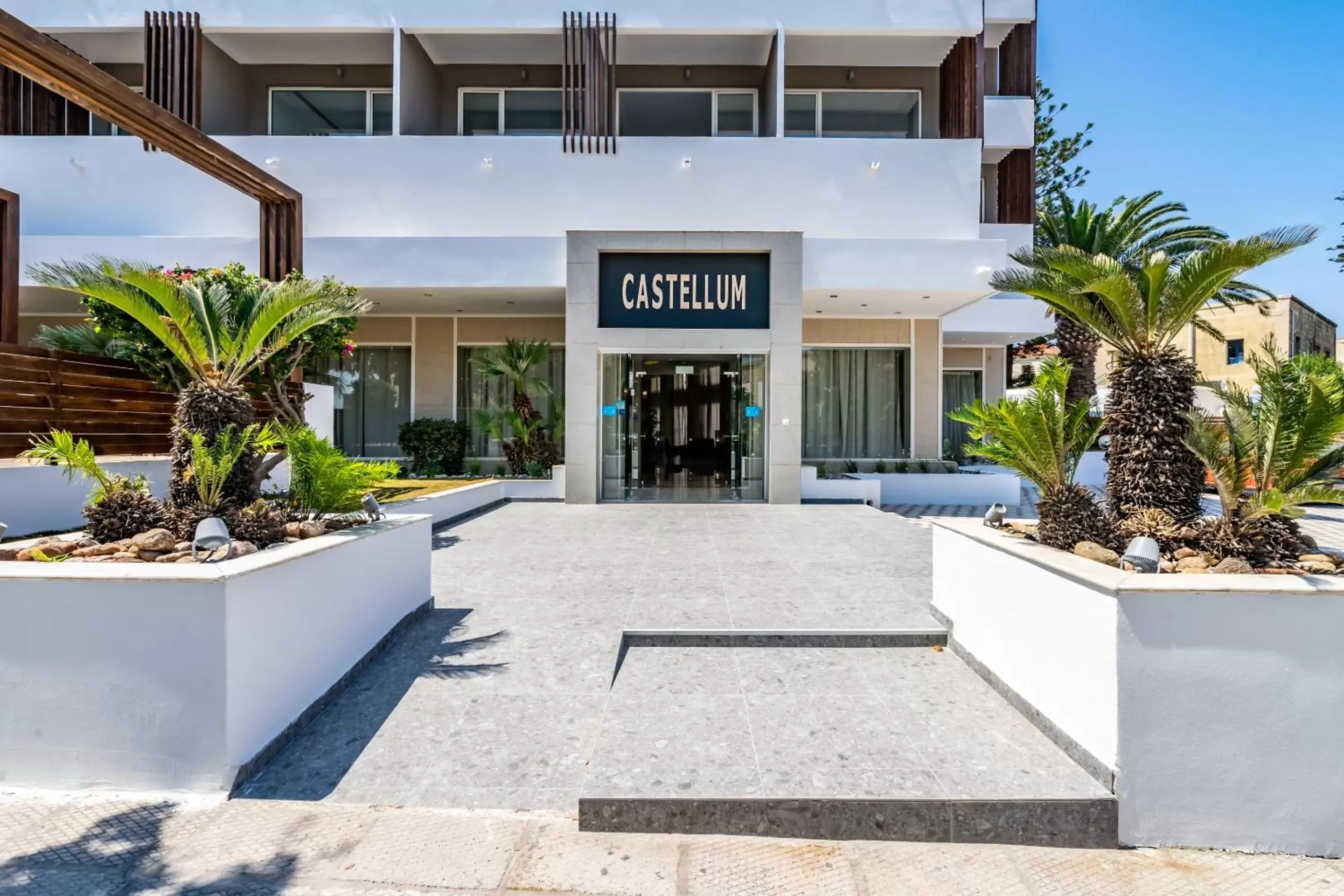 Facade/entrance in Castellum Suites - All Inclusive