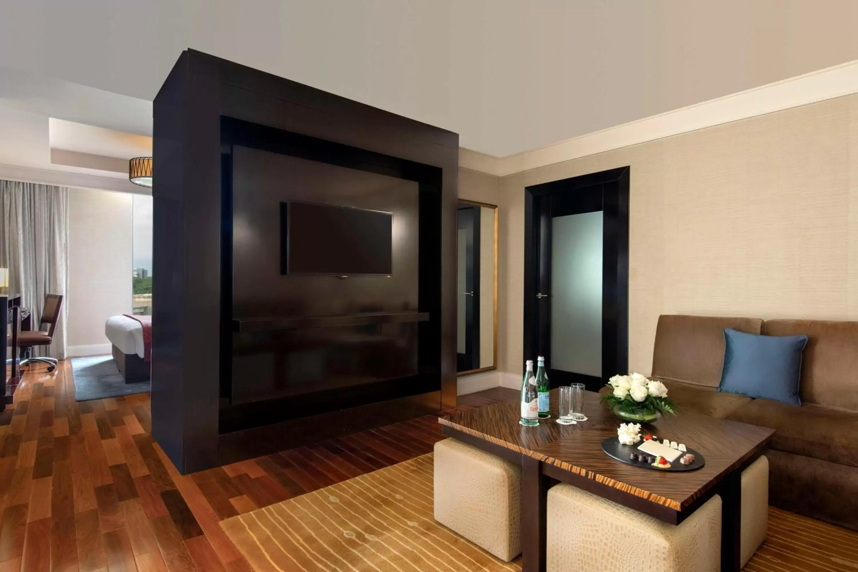Living room, TV/Entertainment Center in Kempinski Hotel Gold Coast City