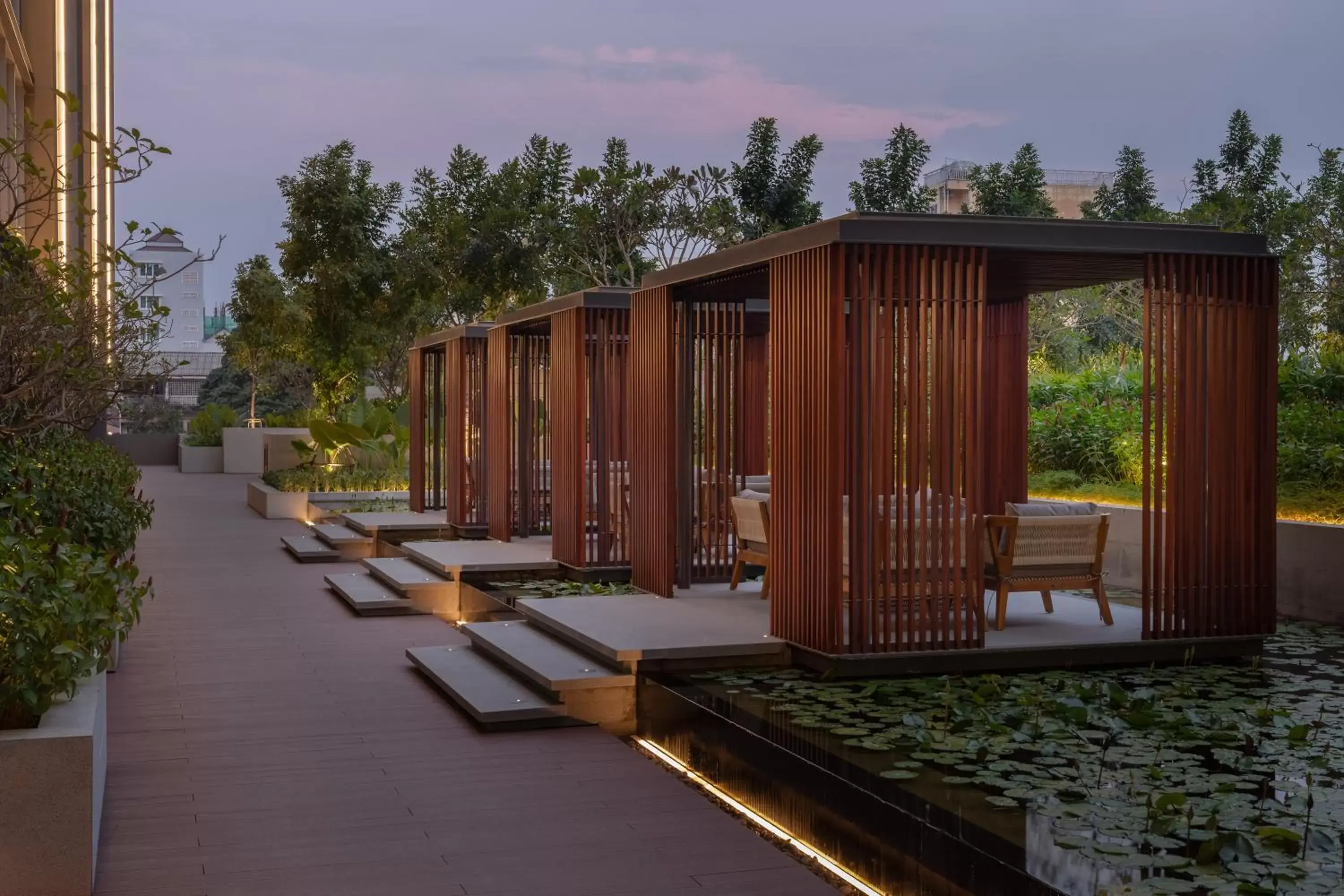 Swimming pool in Hyatt Regency Phnom Penh