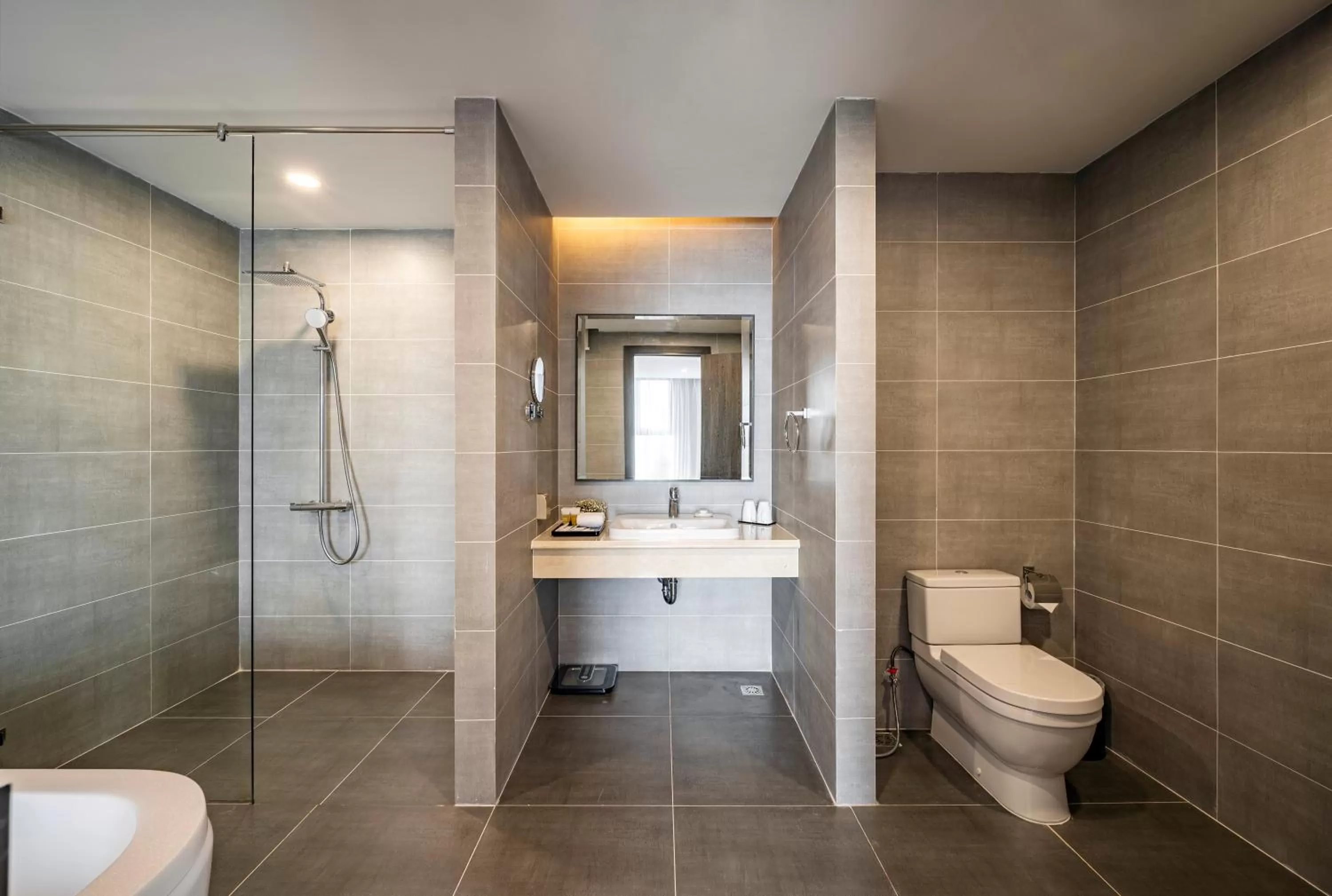 Bathroom in Muong Thanh Luxury Saigon Hotel