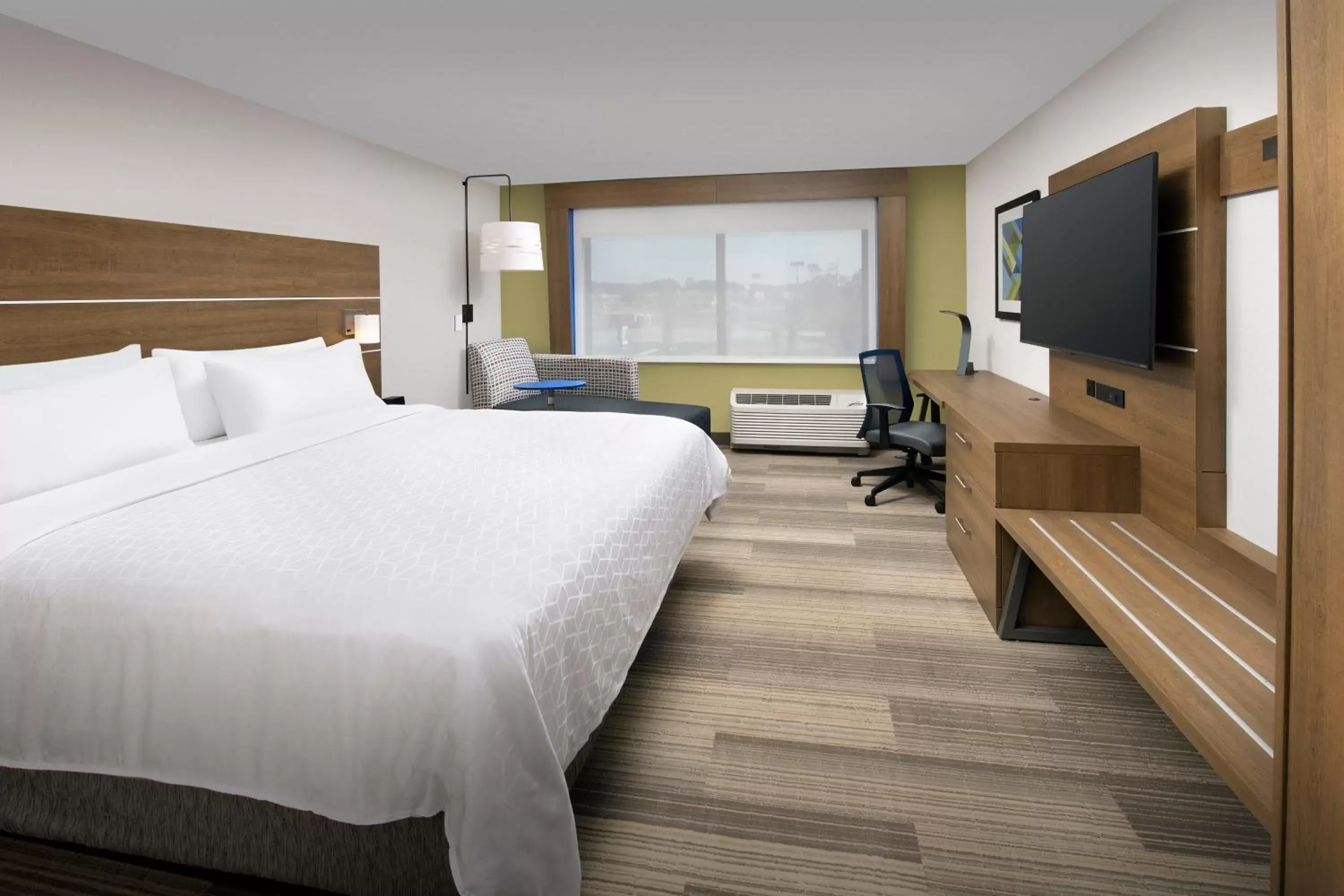 Bed in Holiday Inn Express Atlanta SW - Newnan by IHG Bed in Holiday Inn Express Atlanta SW - Newnan by IHG