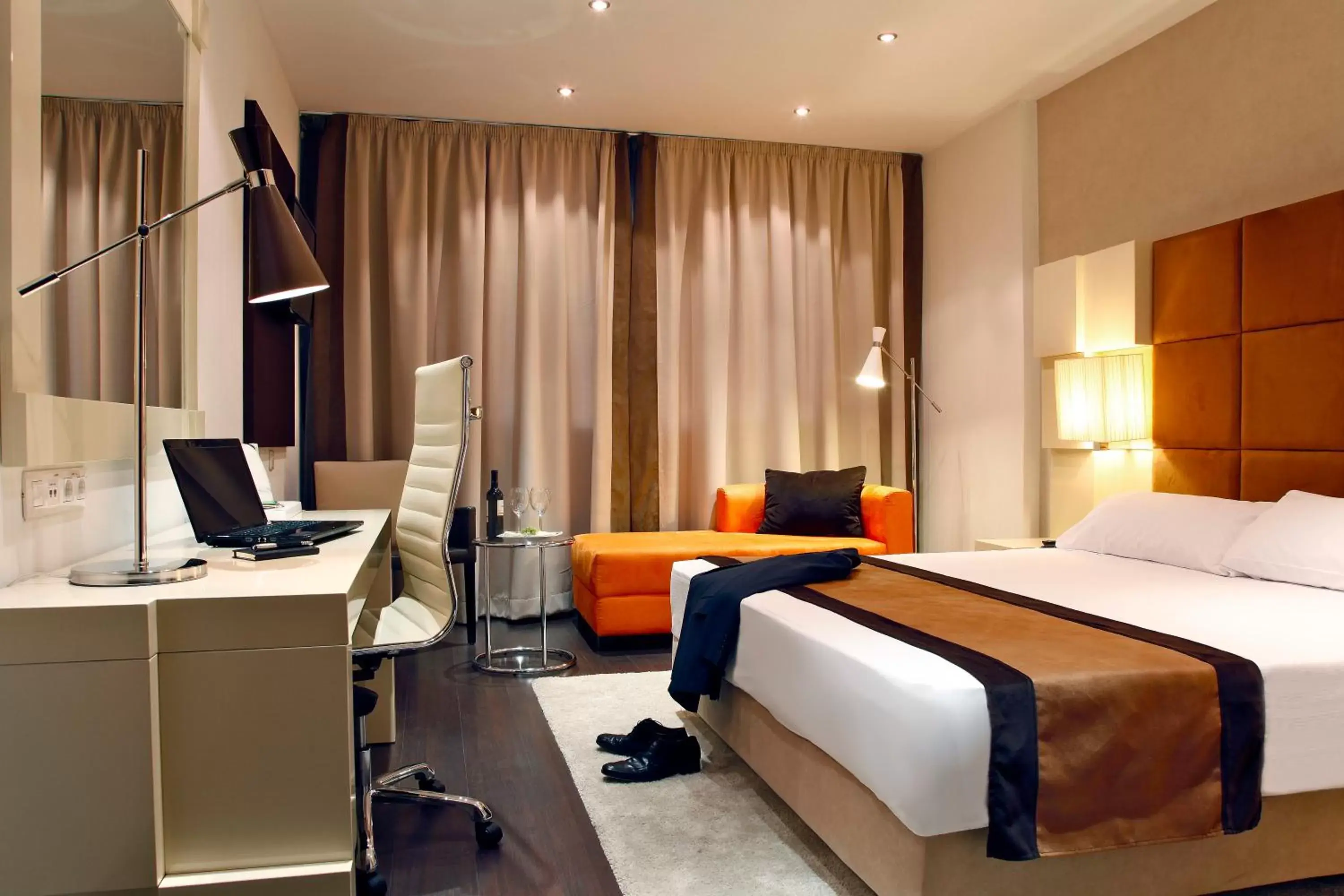 Photo of the whole room in Holiday Inn Madrid - Las Tablas, an IHG Hotel