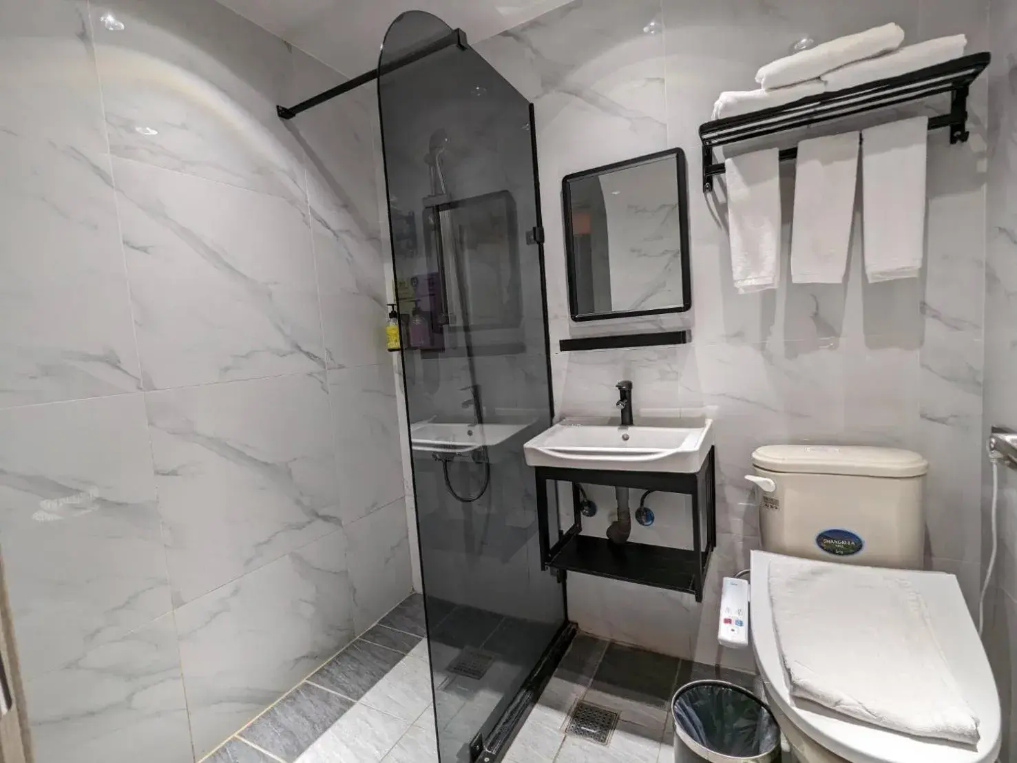 Bathroom in YESHOME HOTEL