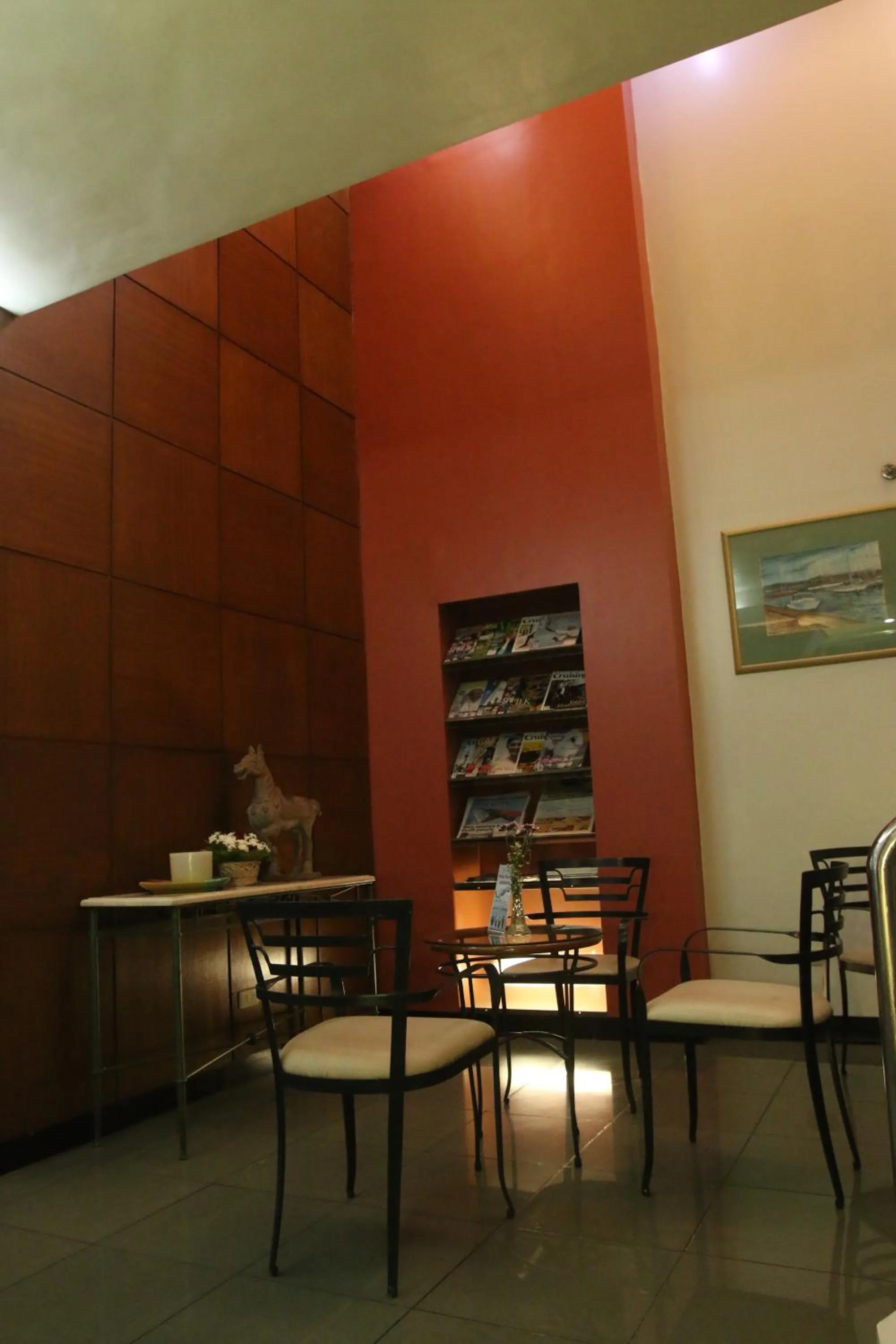 Lobby or reception in Harbor Town Hotel