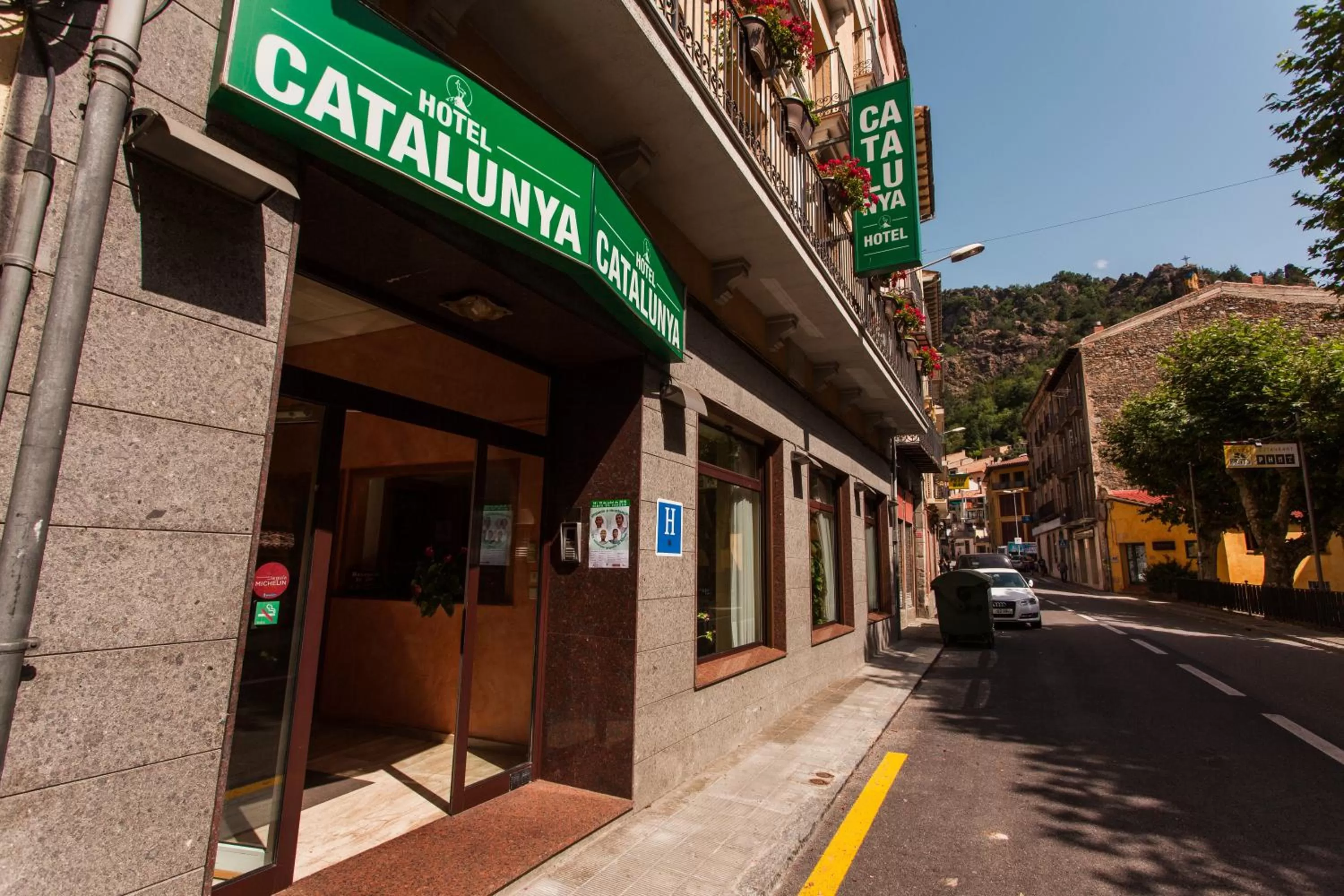 Facade/entrance in Hotel Catalunya Ribes de Freser