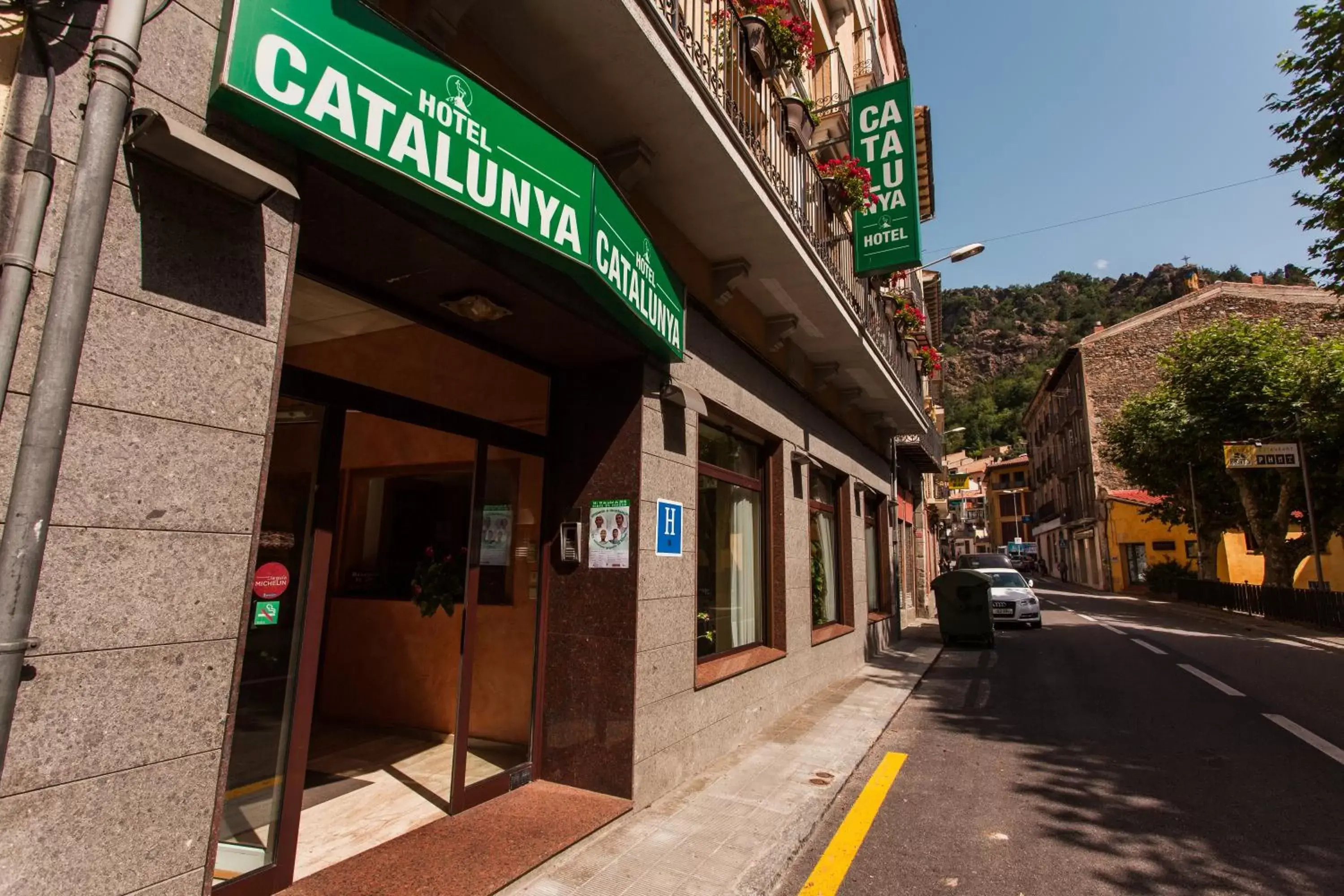 Facade/entrance in Hotel Catalunya Ribes de Freser