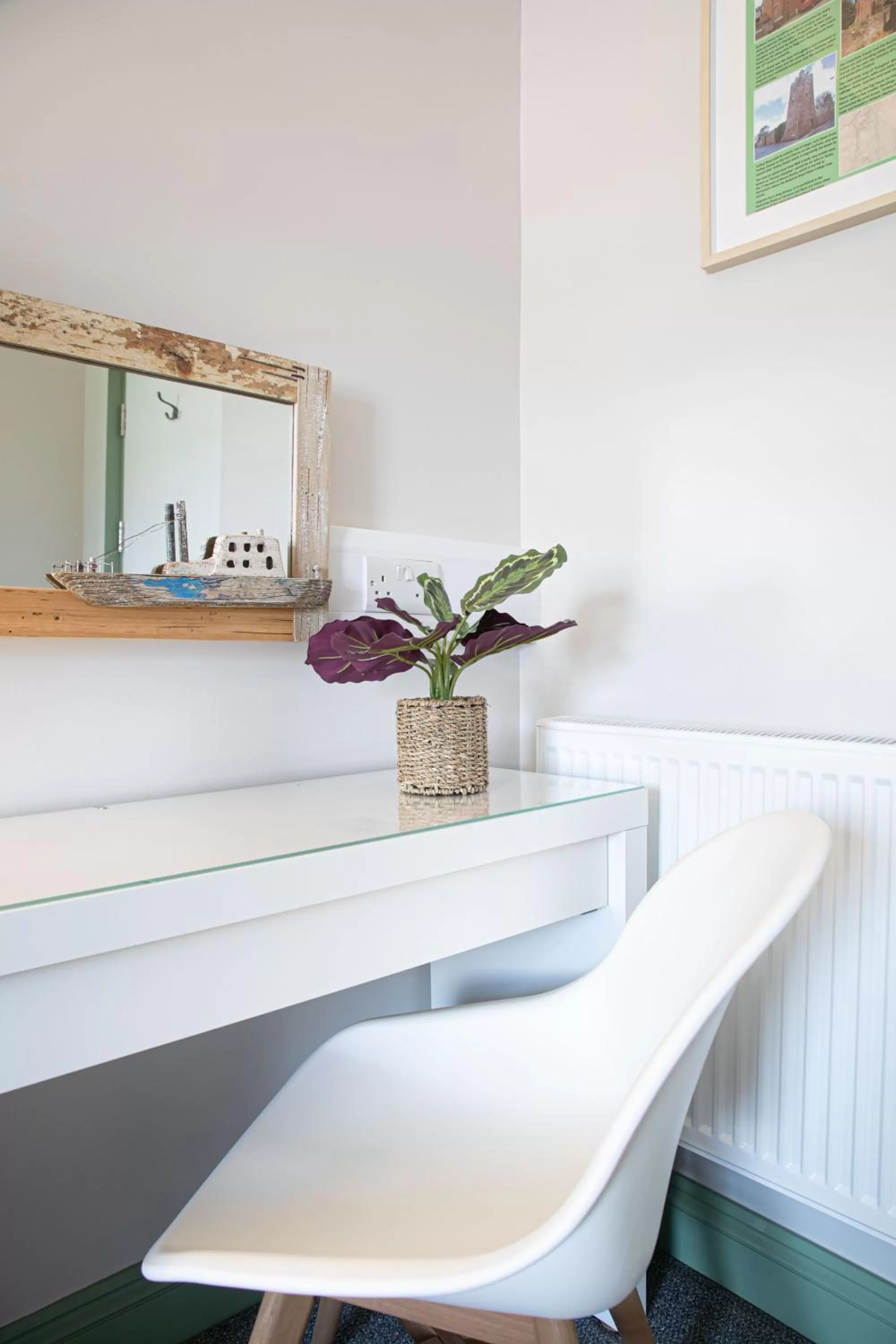 Bedroom in Park View R & R - Adult Only - Self-Catering - Free Parking - EV Point