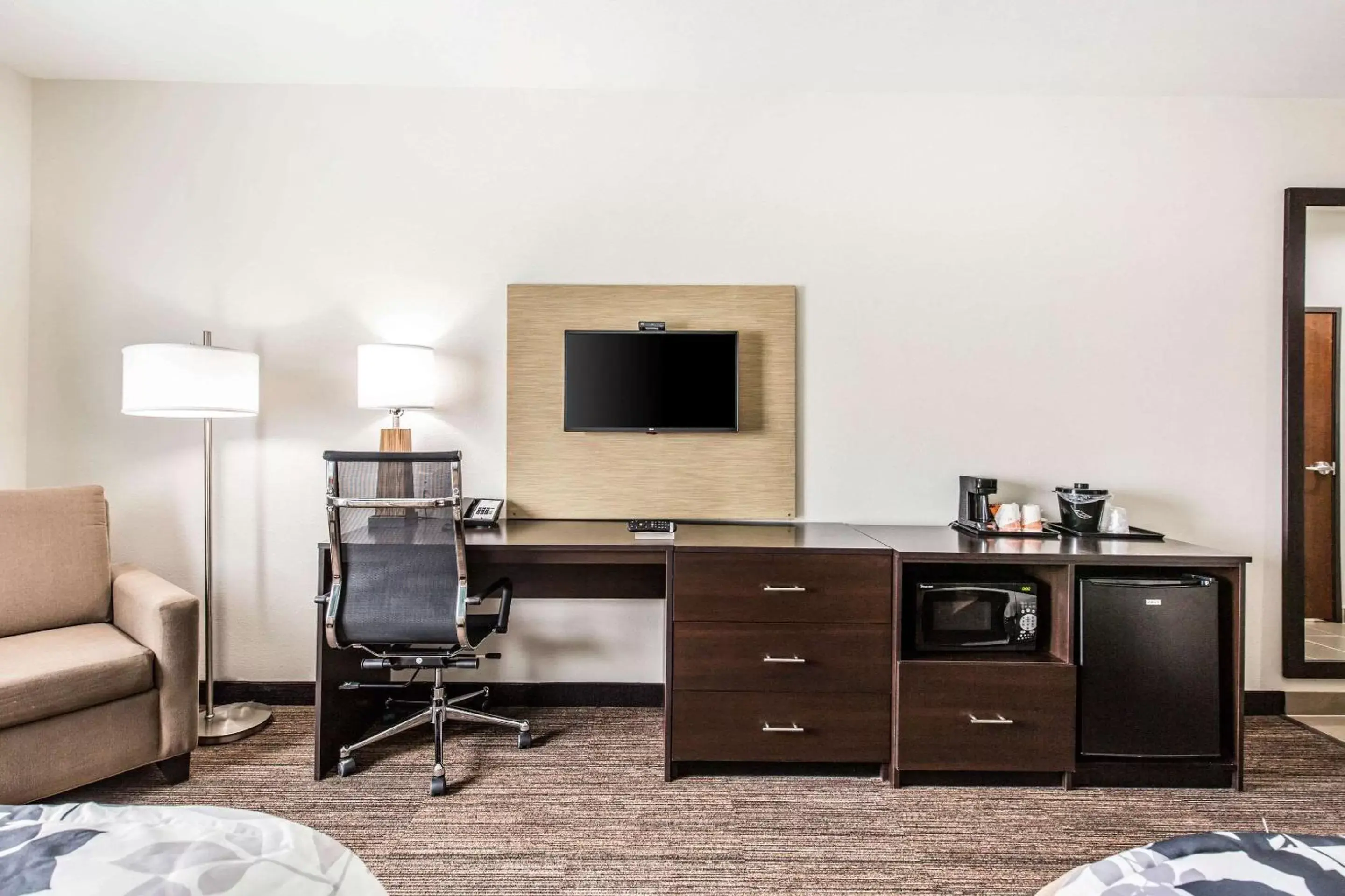 Photo of the whole room in Sleep Inn & Suites - Bryan Photo of the whole room in Sleep Inn & Suites - Bryan