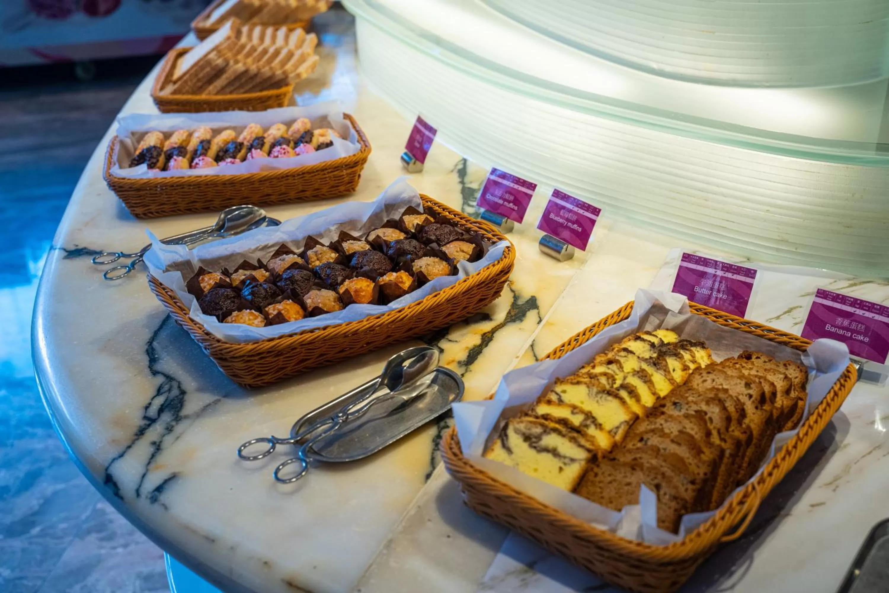 Restaurant/places to eat in Crowne Plaza Hong Kong Kowloon East by IHG