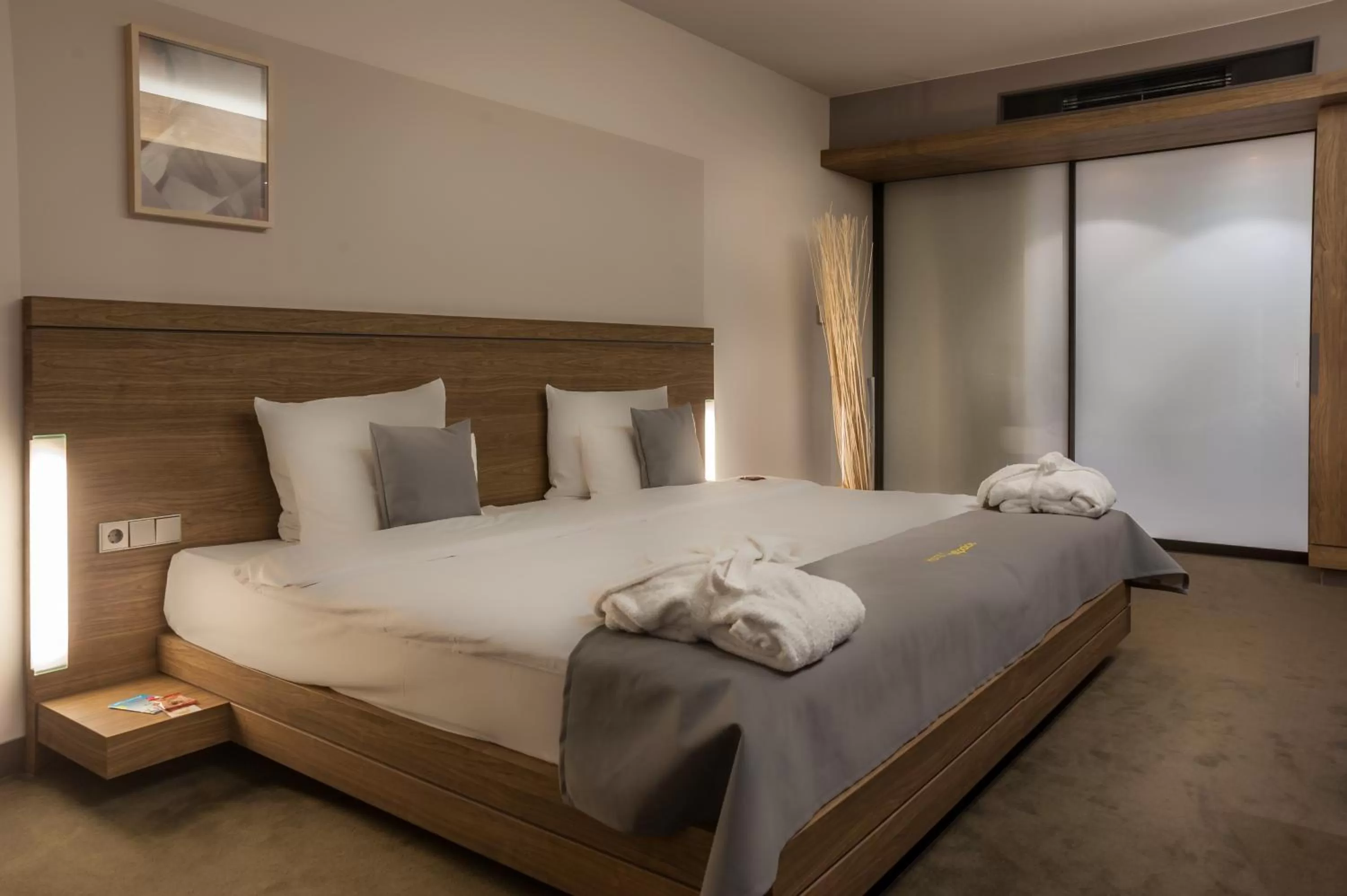 Bedroom, Bed in Hotel Stadtpalais