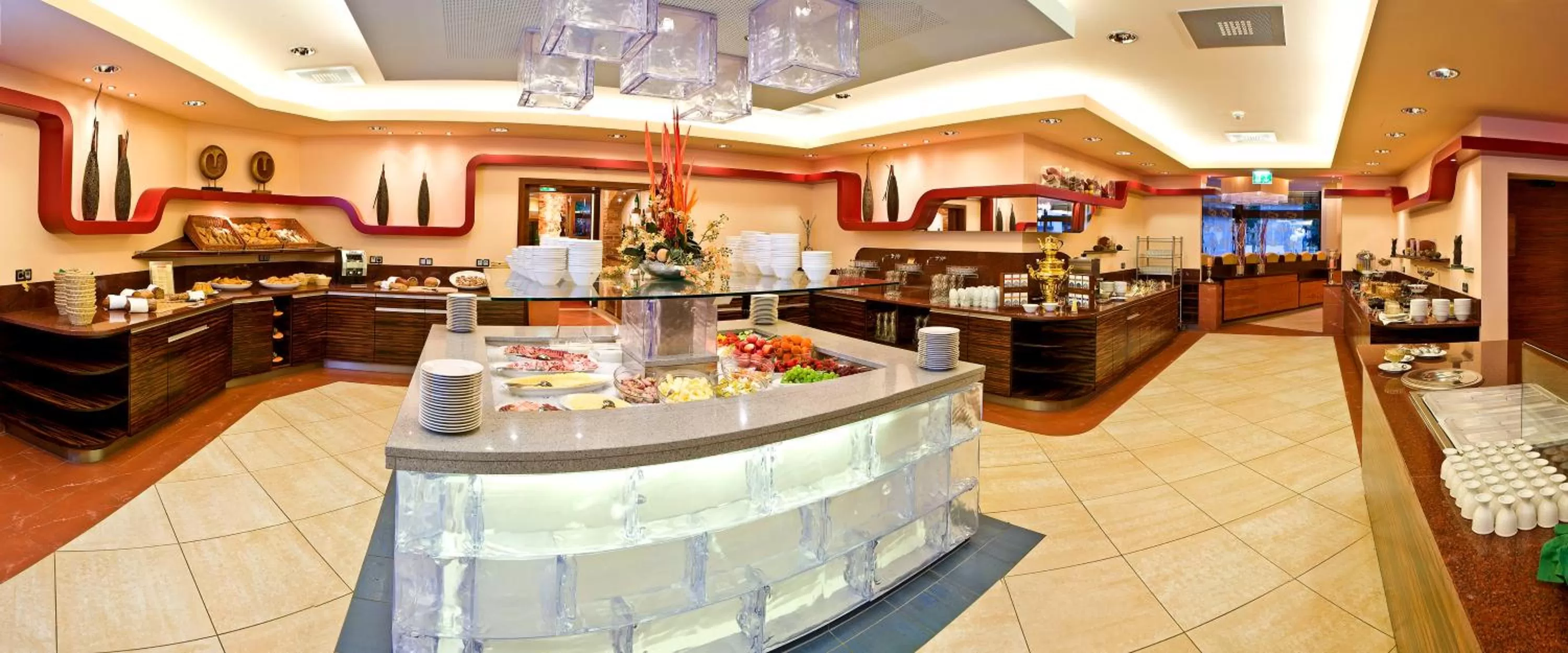 Buffet breakfast in EurothermenResort Bad Ischl - Hotel Royal 4-Sterne Superior