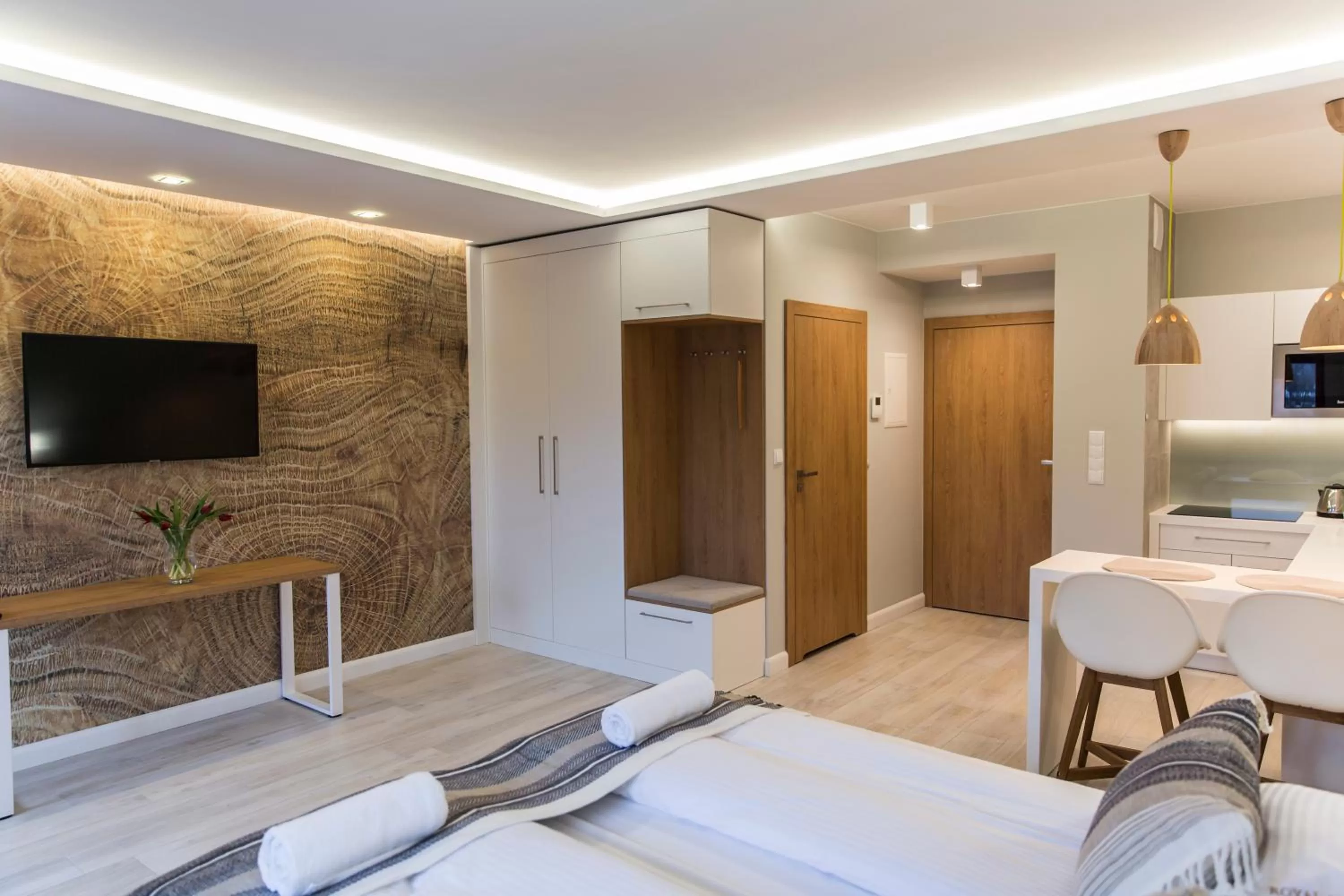 TV and multimedia in Royal Hill Residence