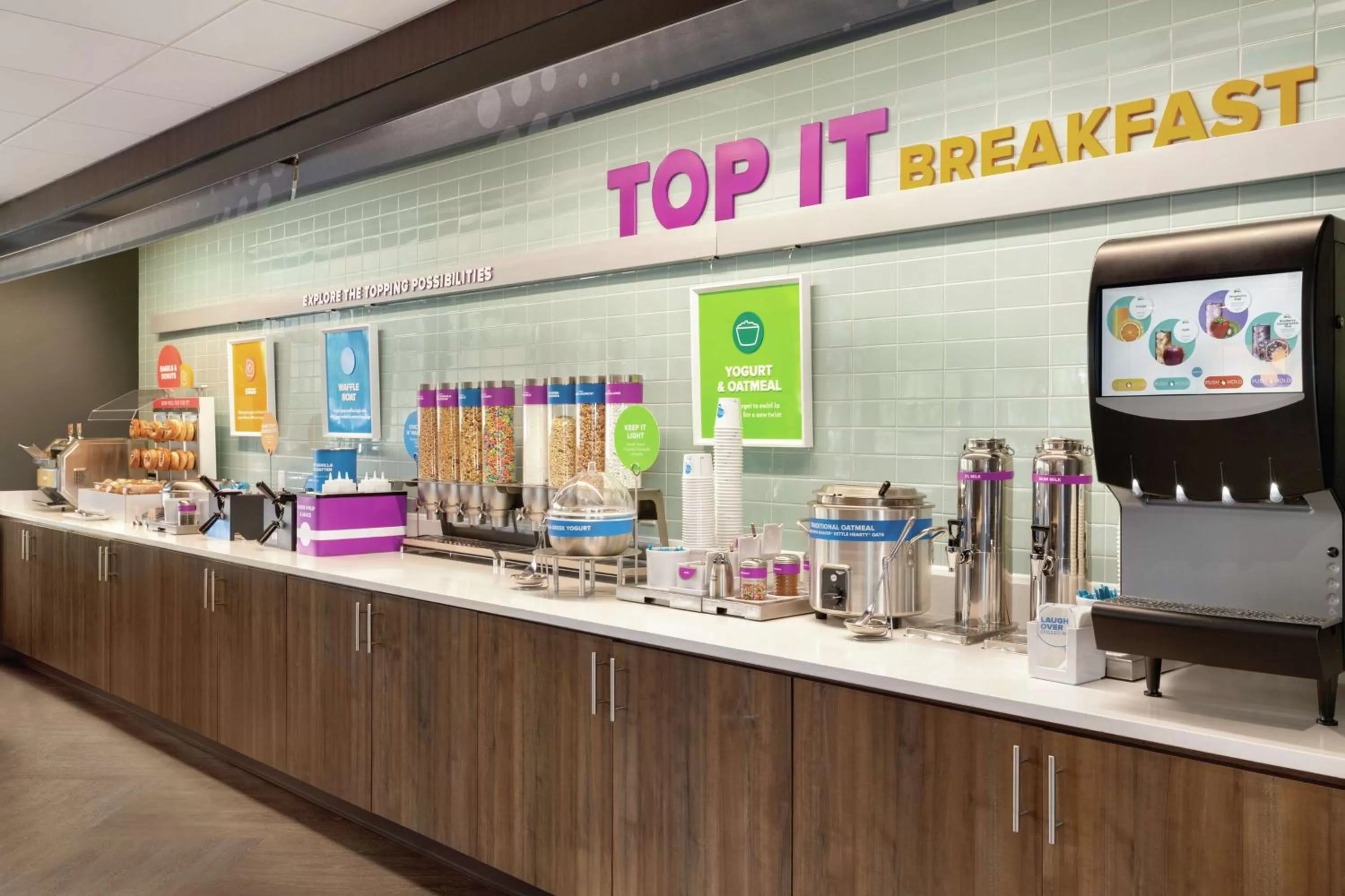 Dining area in Tru By Hilton Meridian Boise West Id