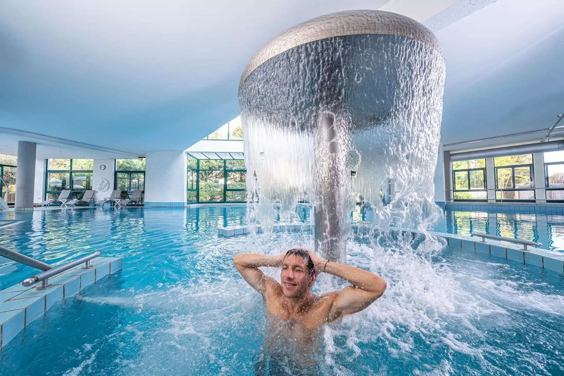 Swimming Pool in Hotel Terme Olympia