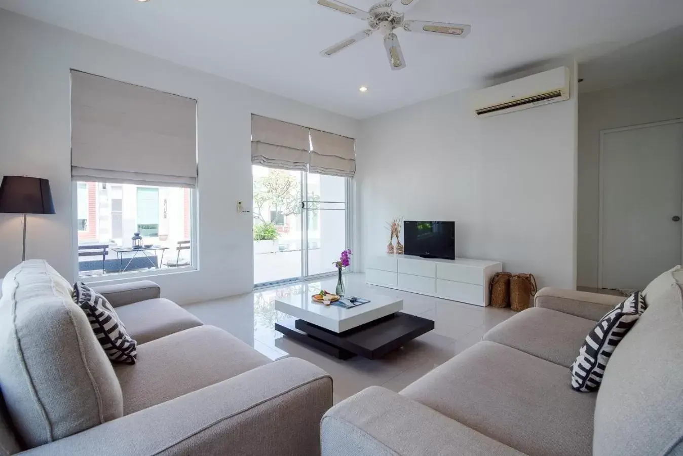 Living room, Seating Area in The Beach Village Resort