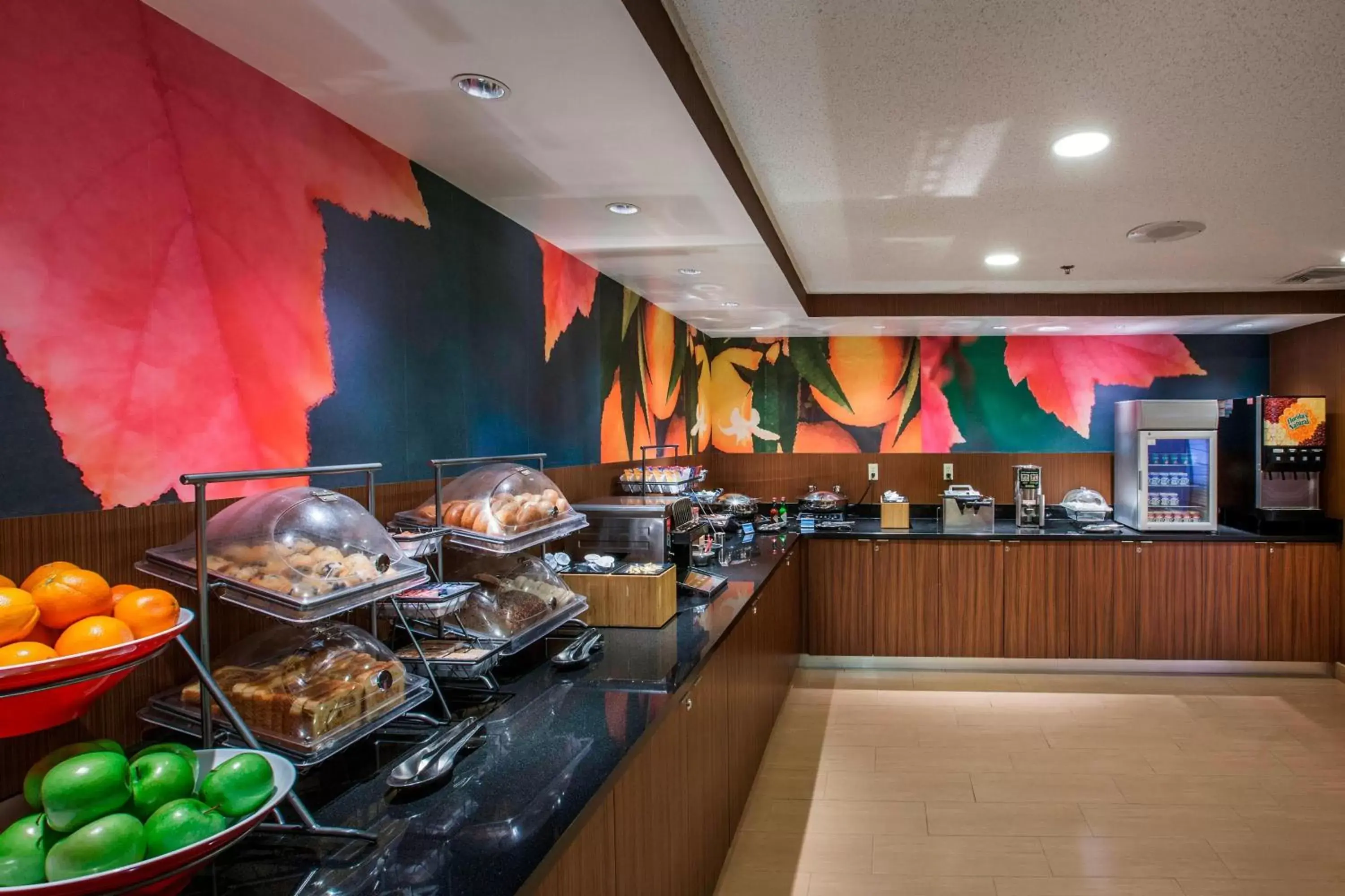 Breakfast, Food in Fairfield Inn by Marriott East Rutherford Meadowlands