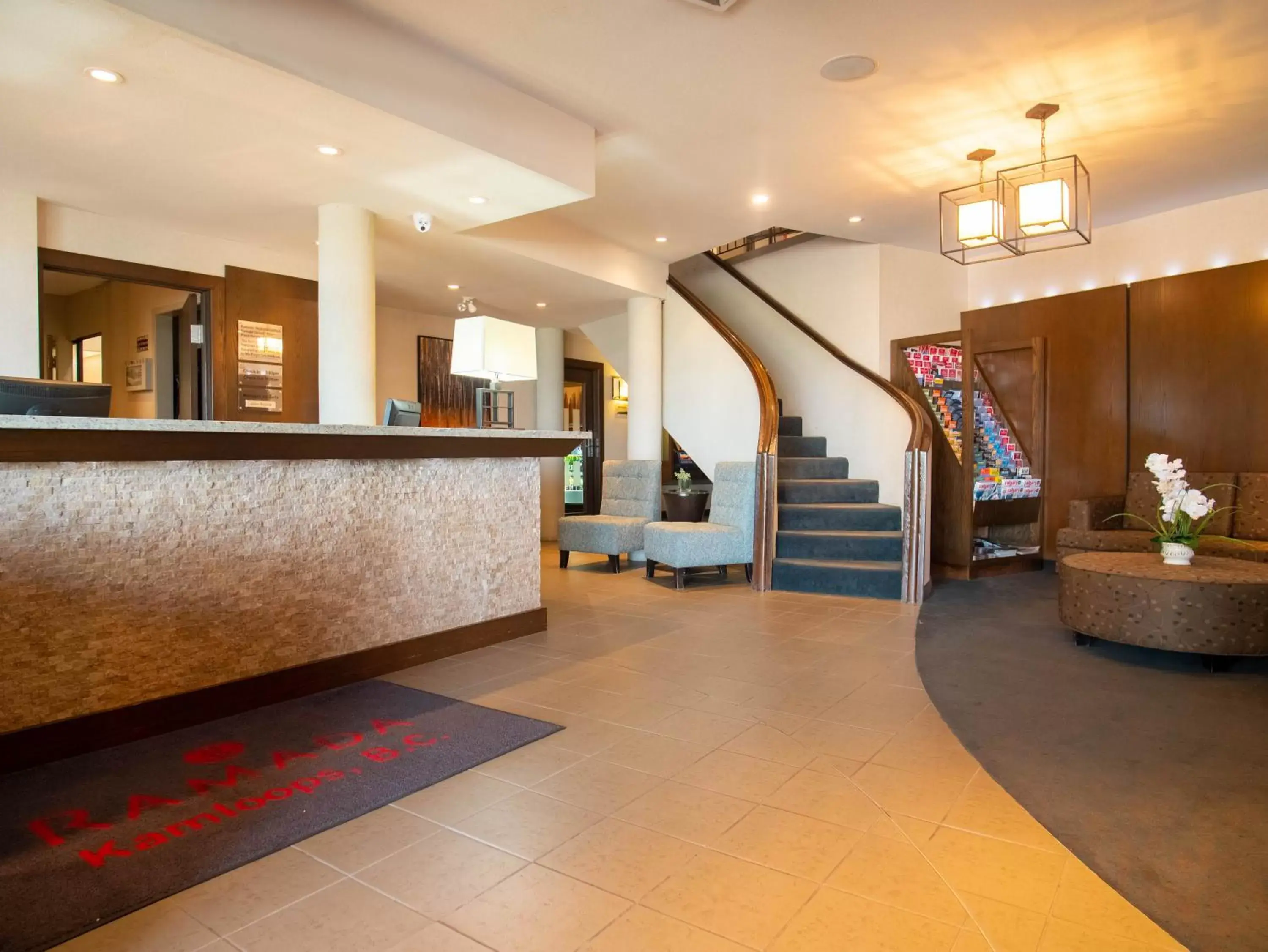 Lobby or reception, Lobby/Reception in Ramada by Wyndham Kamloops