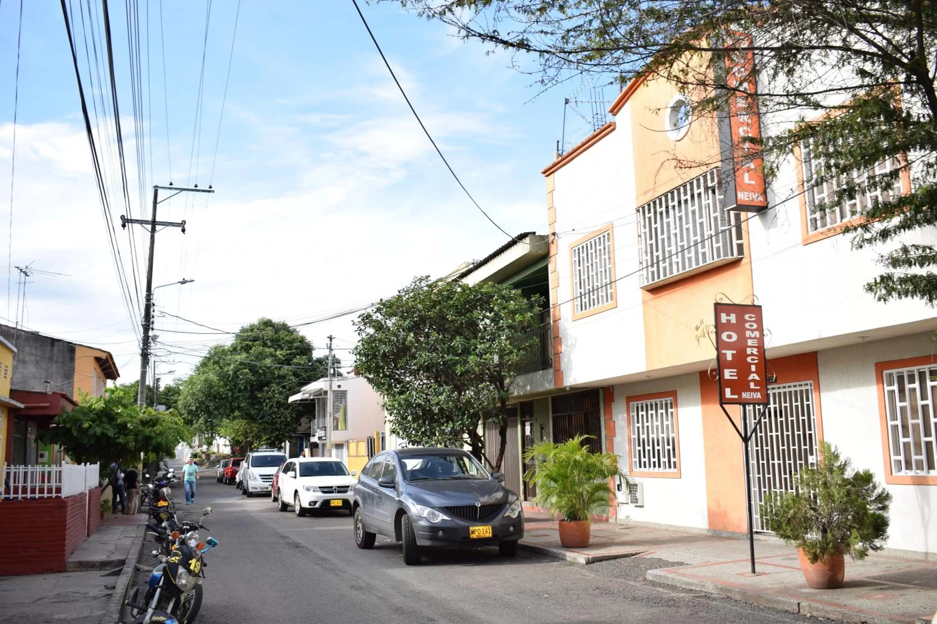 Property building in Hotel Comercial Neiva