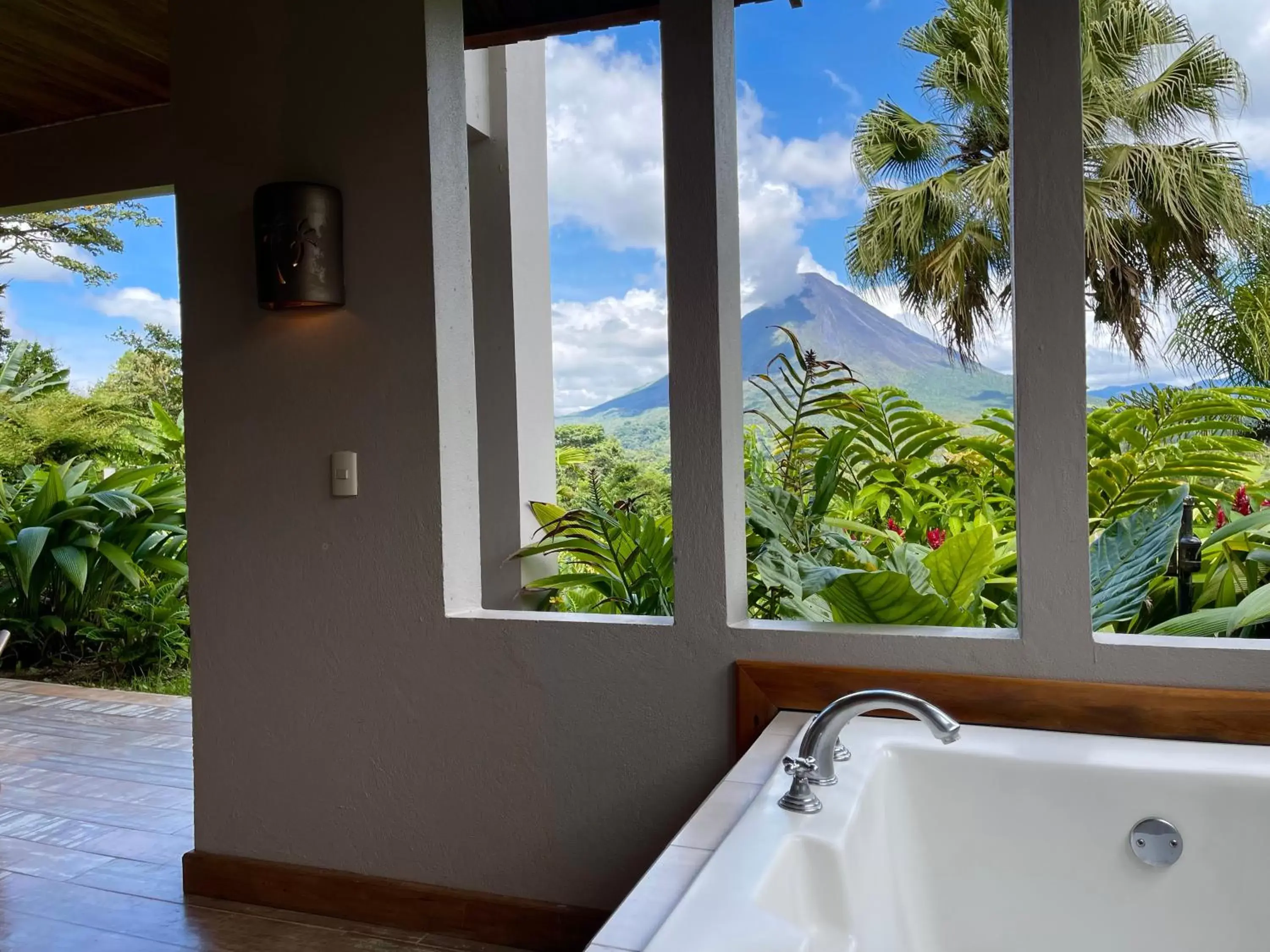 Mountain view, Bathroom in Lost Iguana Resort and Spa