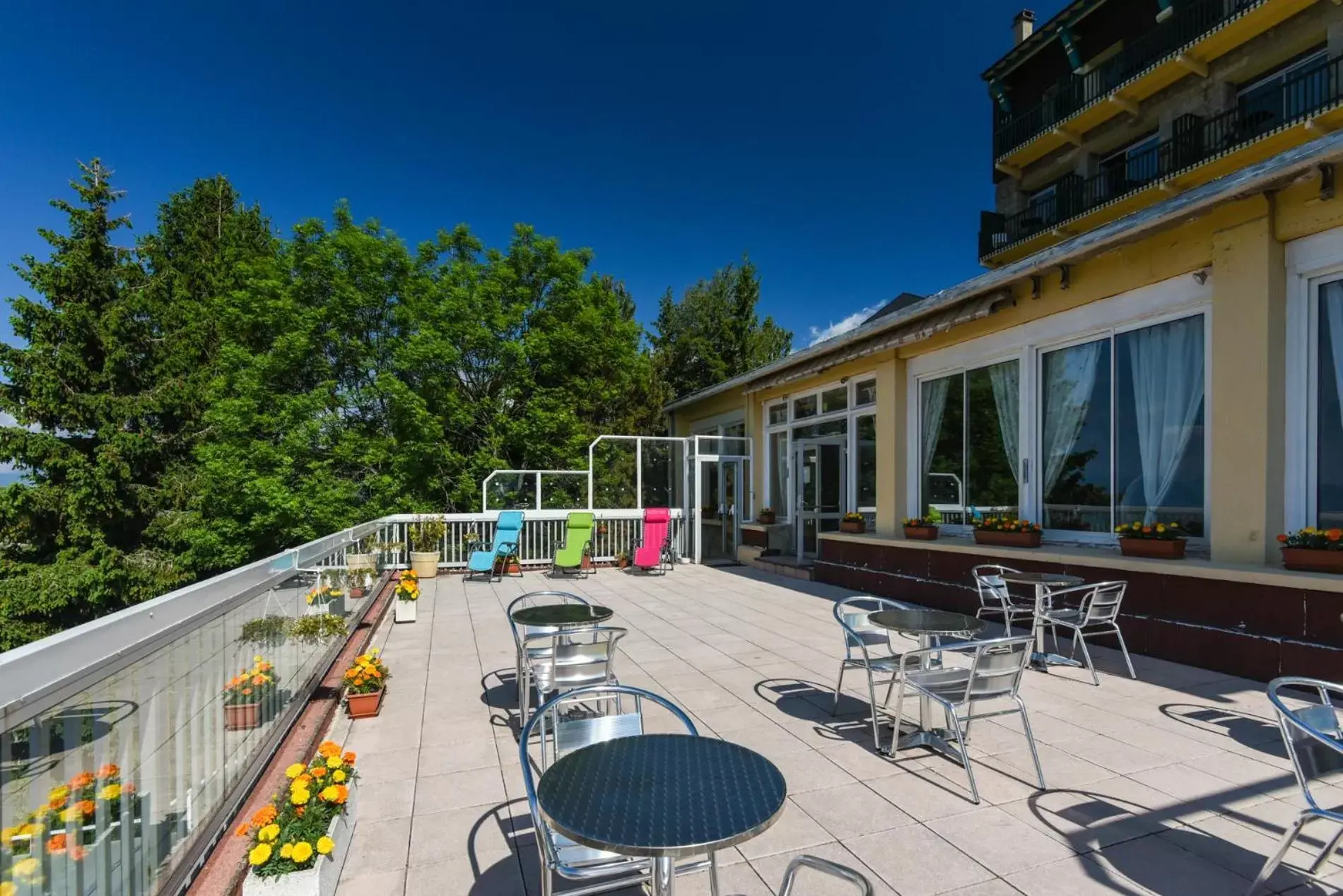 Solarium in Hotel des Pyrénées