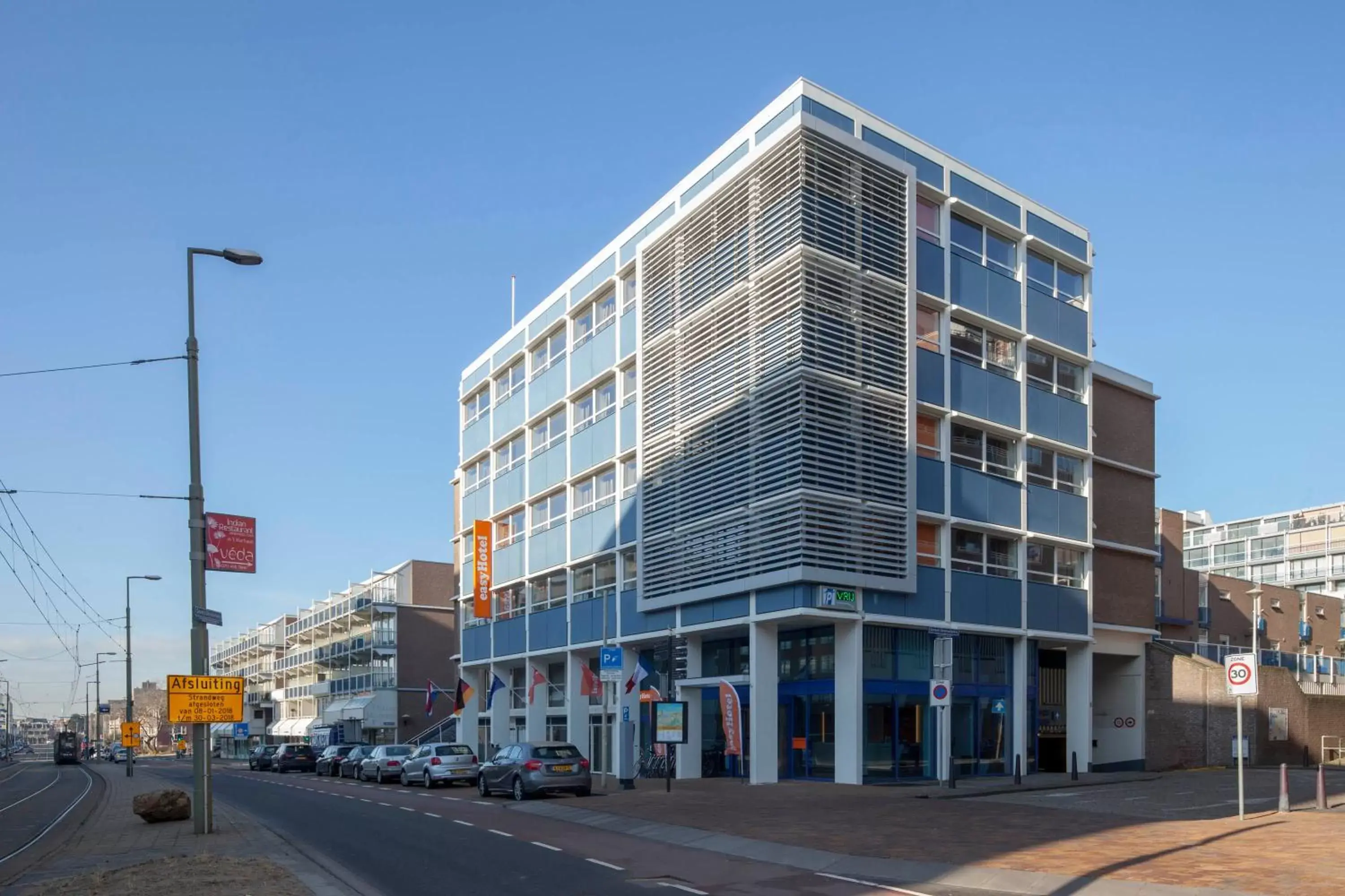 Facade/entrance, Property Building in easyHotel The Hague Scheveningen Beach