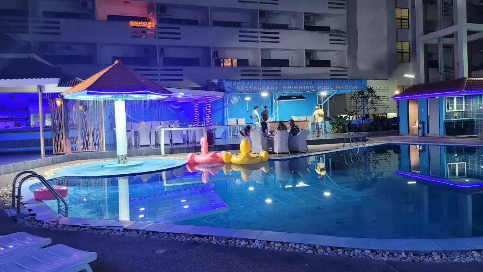 Pool view, Swimming Pool in Marine paradise Encore