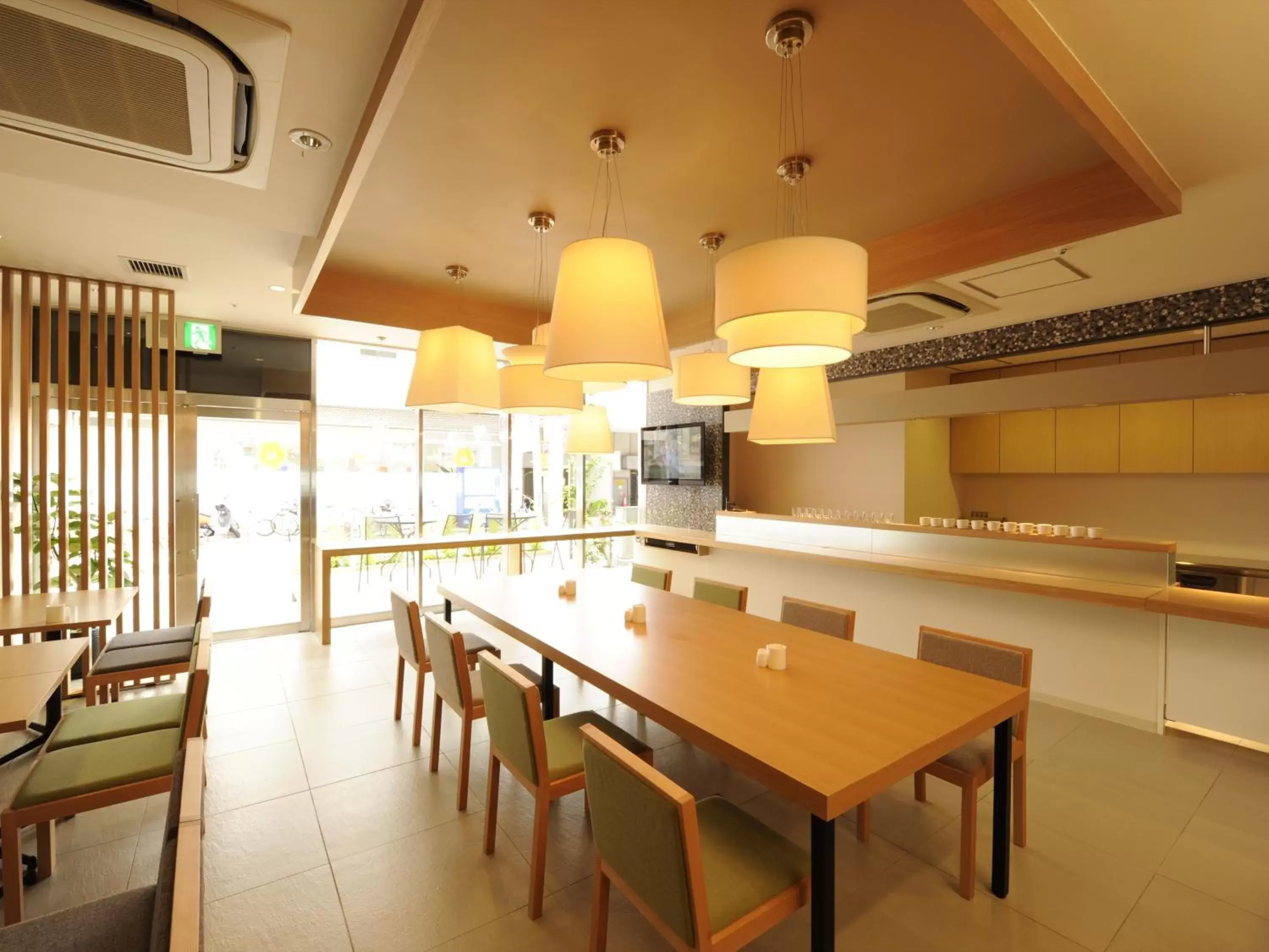 Restaurant/places to eat in Best Western Hotel Fino Osaka Shinsaibashi