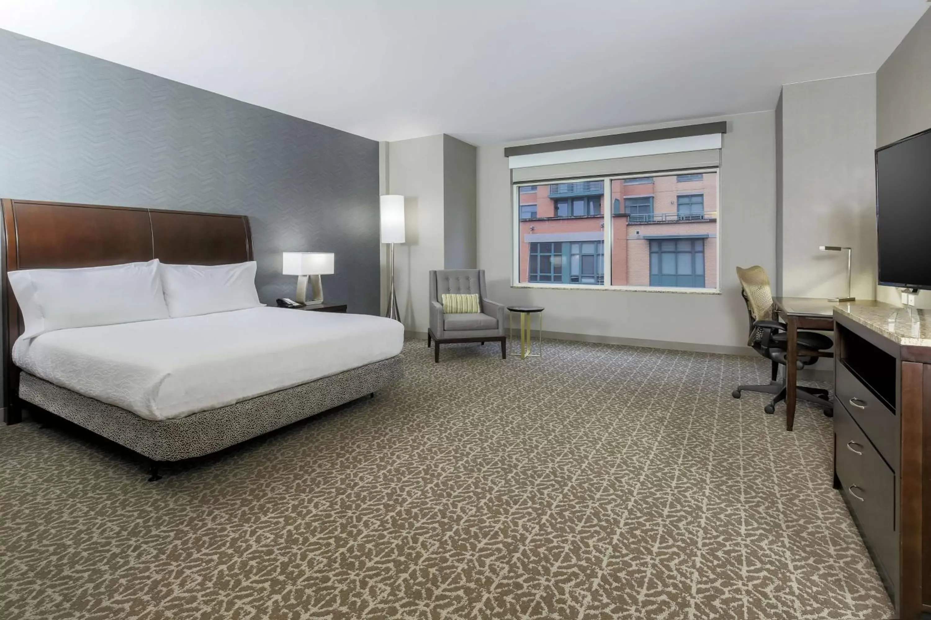 Bedroom, Bed in Hilton Garden Inn Shirlington Bedroom, Bed in Hilton Garden Inn Shirlington