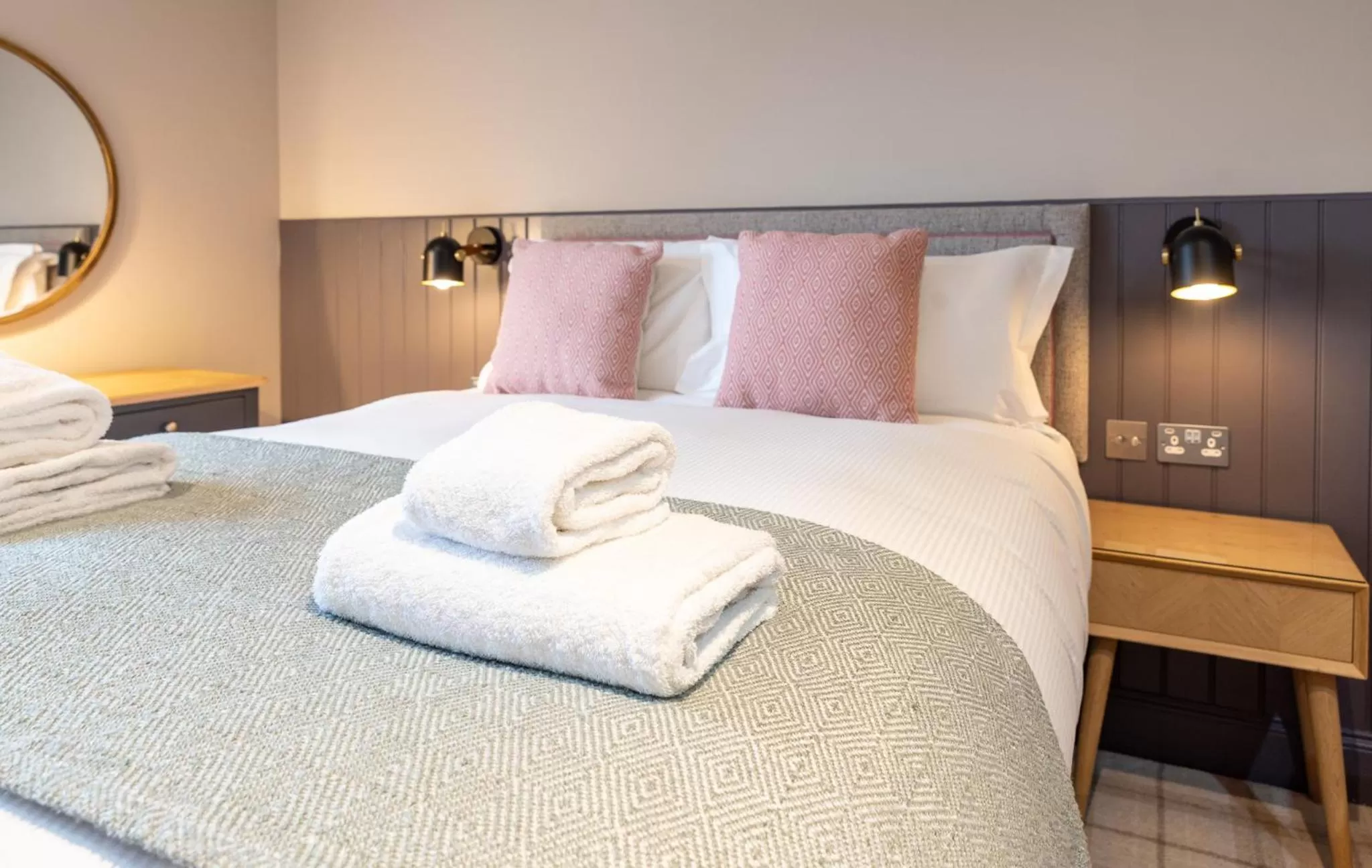 Bedroom, Bed in The Lawrance Luxury Aparthotel - Harrogate