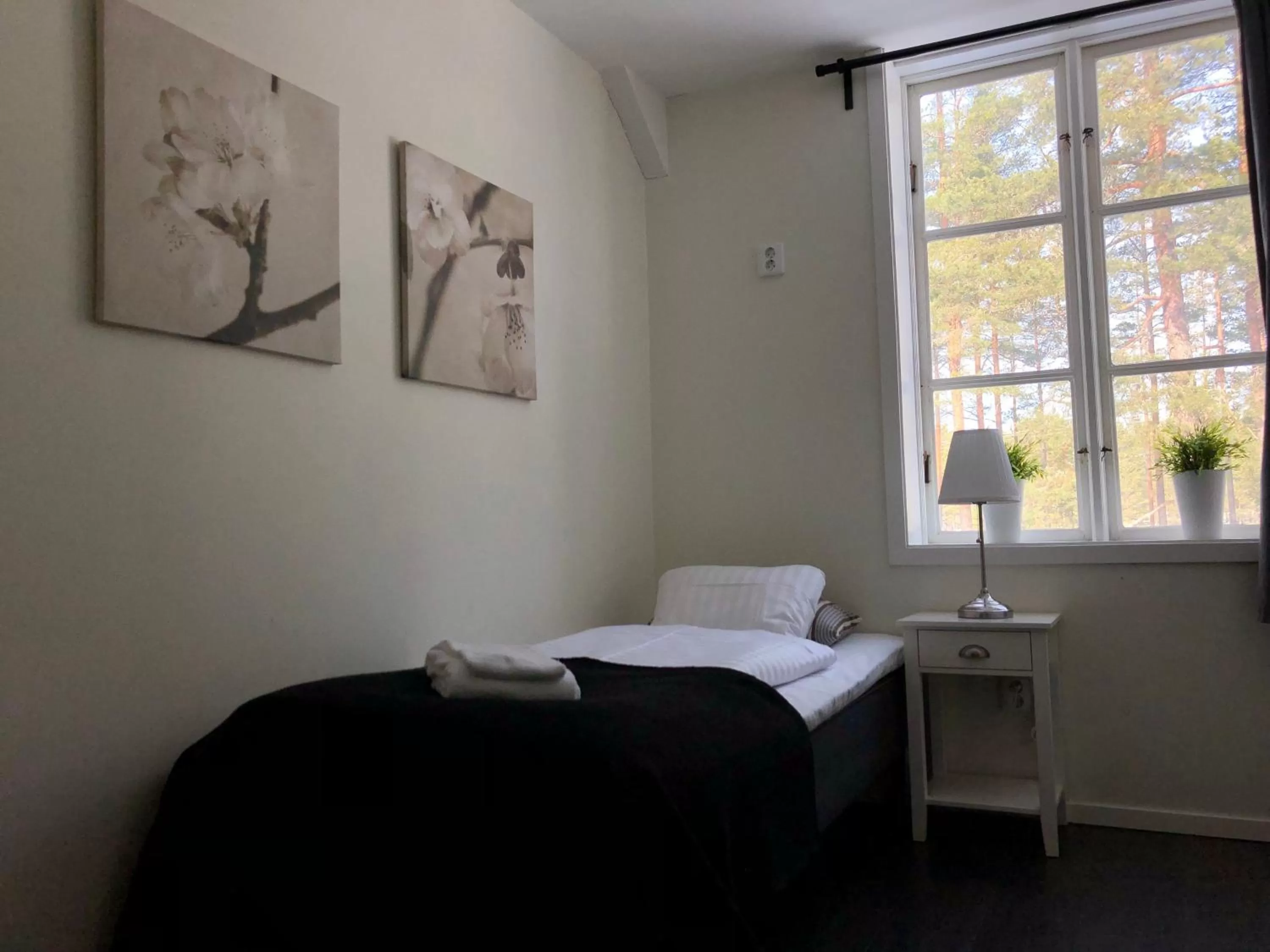 Photo of the whole room, Bed in Hedenstugan B&B Hotel