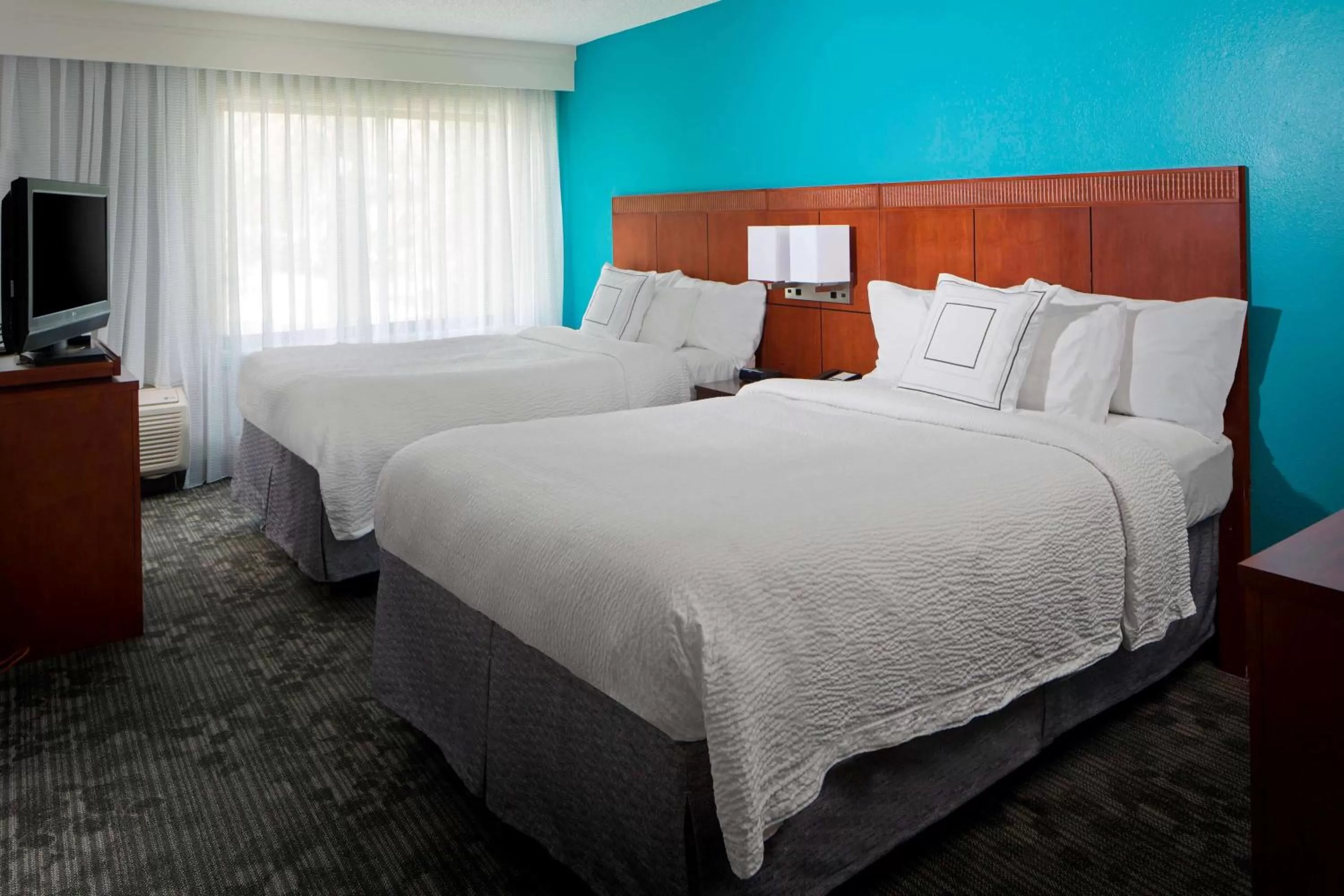 Photo of the whole room, Bed in Sonesta Select Boca Raton Town Center