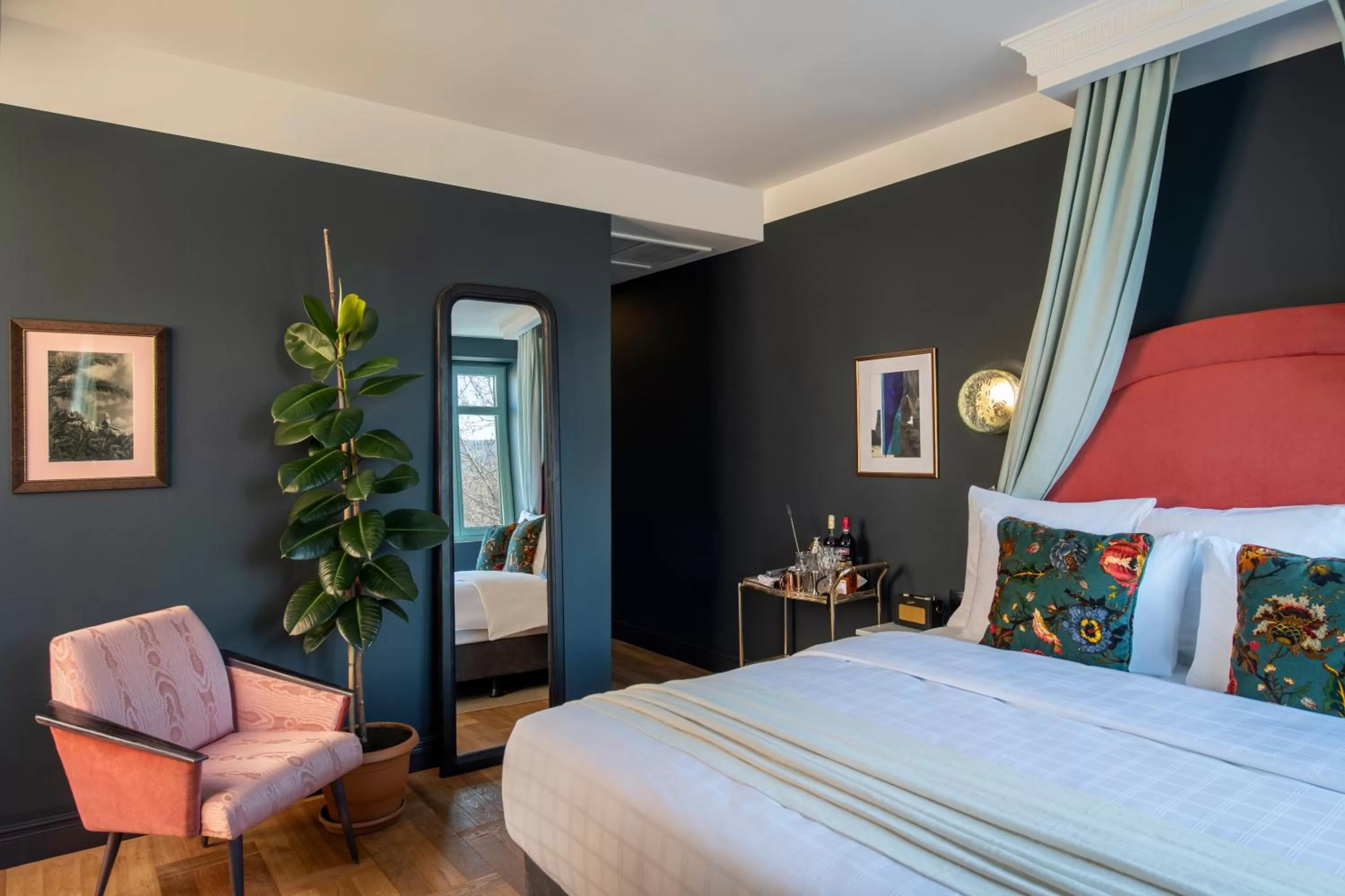 Bedroom, Bed in Communal Hotel Plekhanovi