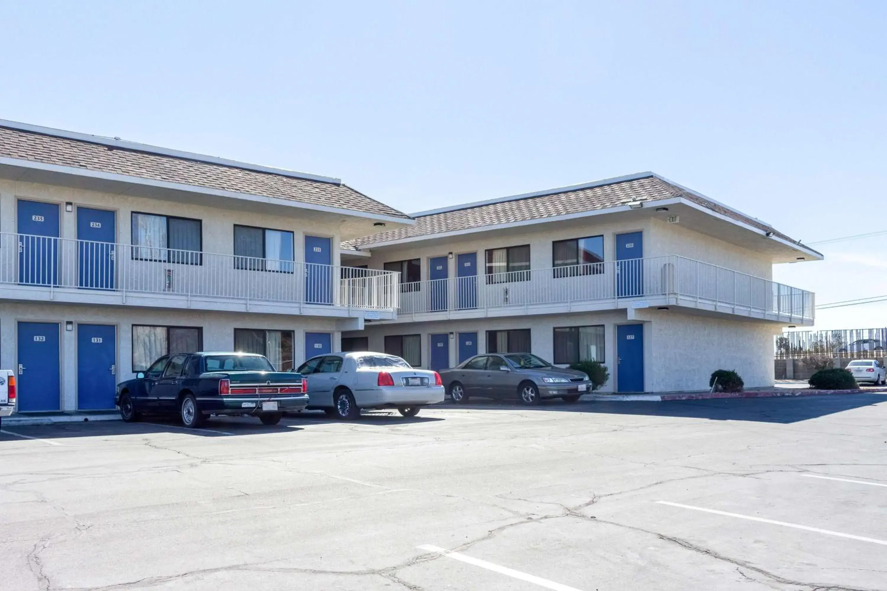 Property Building in Motel 6 Mojave, CA