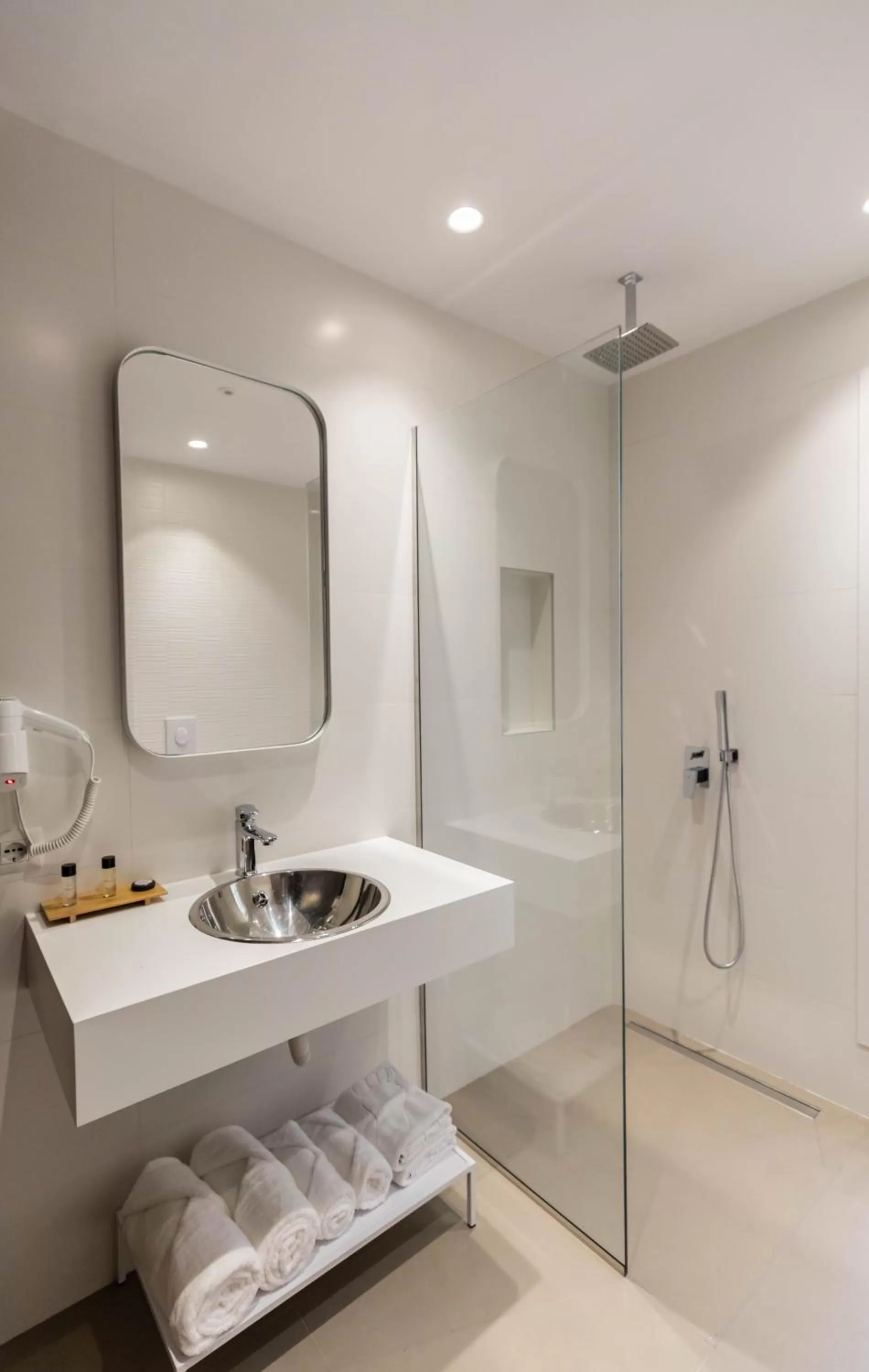 Bathroom in Hotel La Favorita