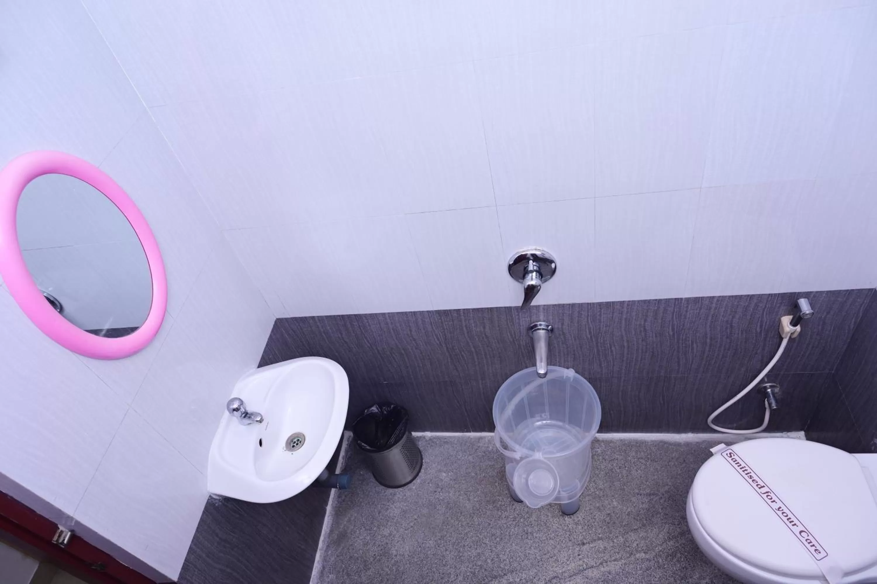 Bathroom in Hotel Stay Shine