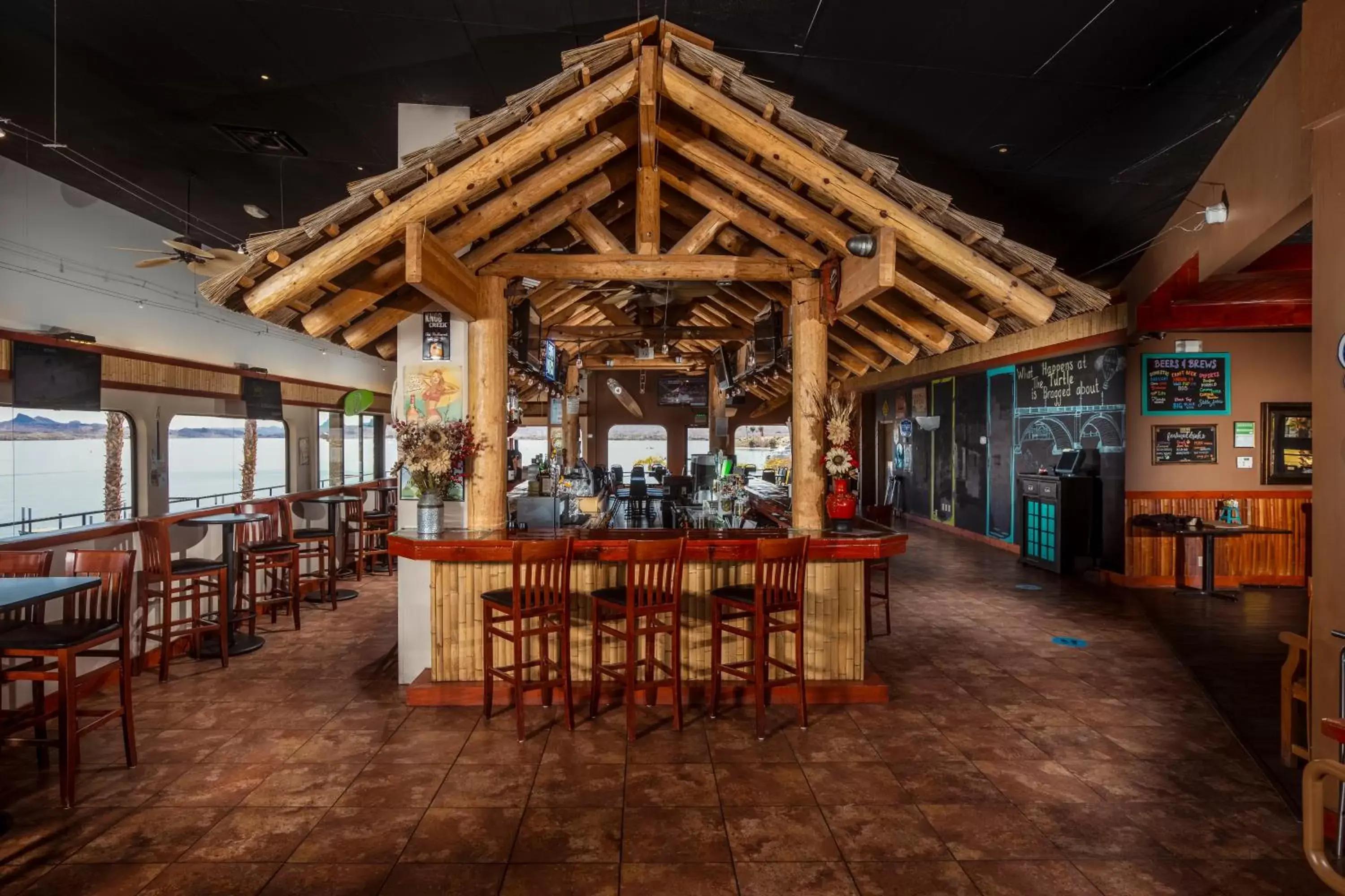 Lounge or bar, Lounge/Bar in The Nautical Beachfront Resort