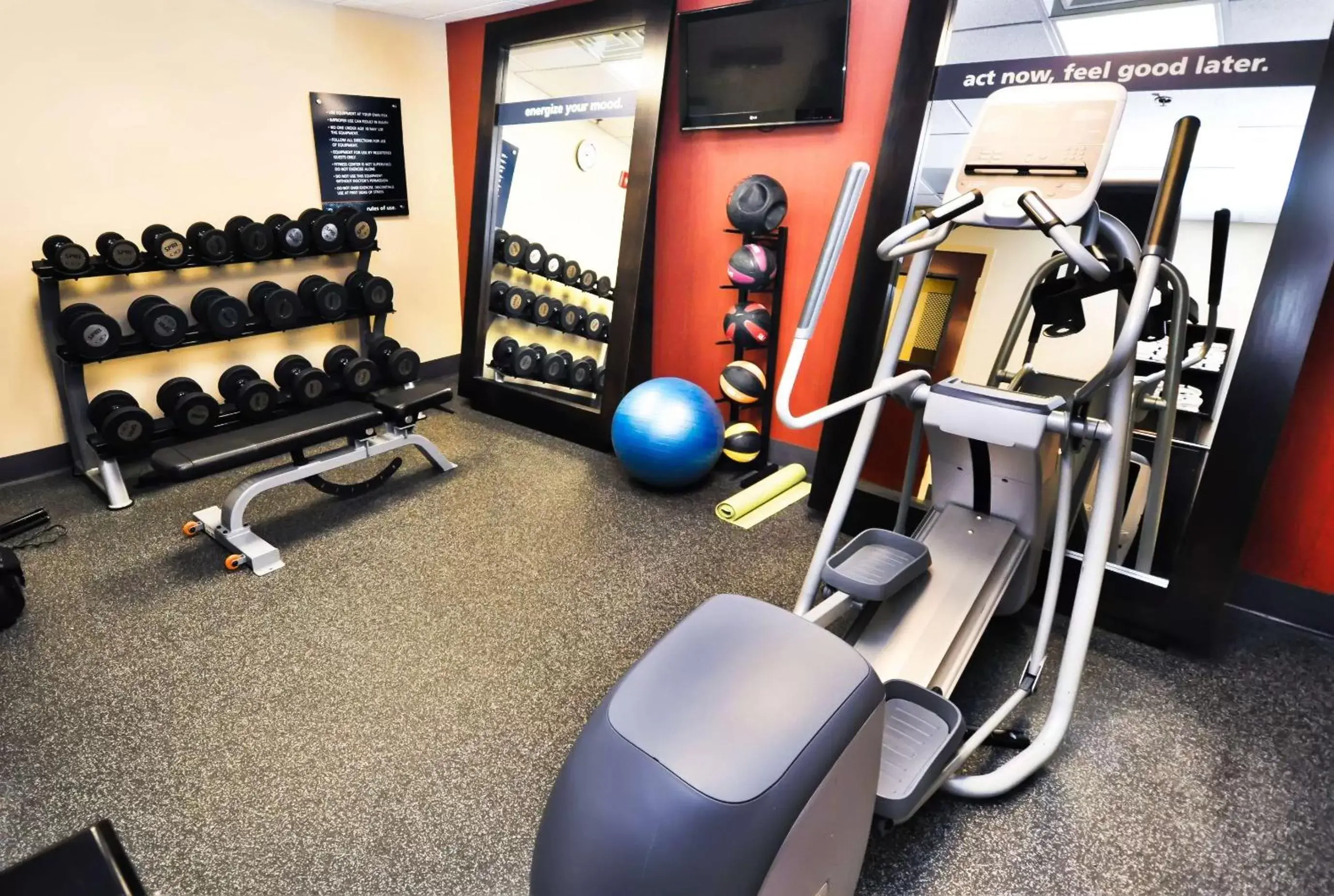 Fitness centre/facilities, Fitness Center/Facilities in Hampton Inn Carrollton KY