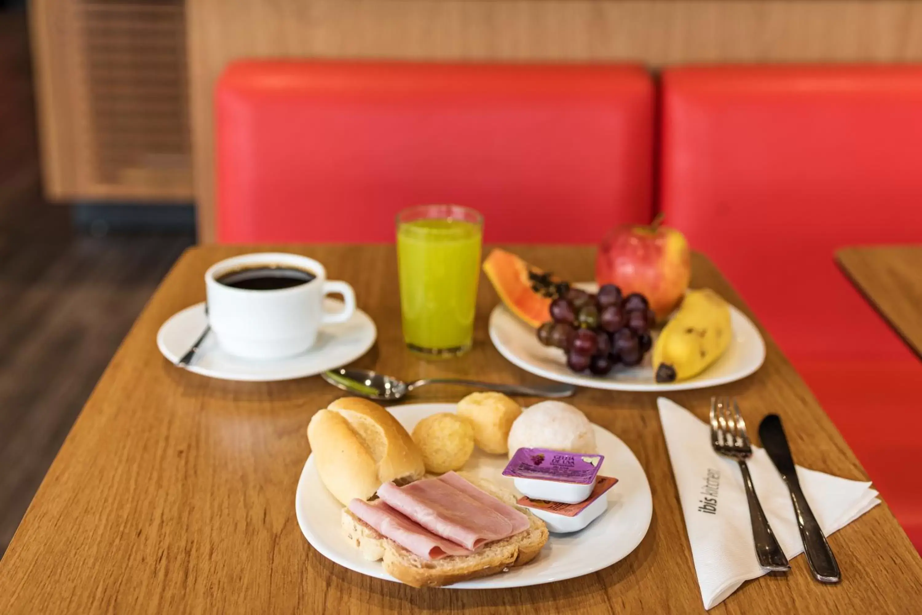 Buffet breakfast, Breakfast in ibis Curitiba Aeroporto