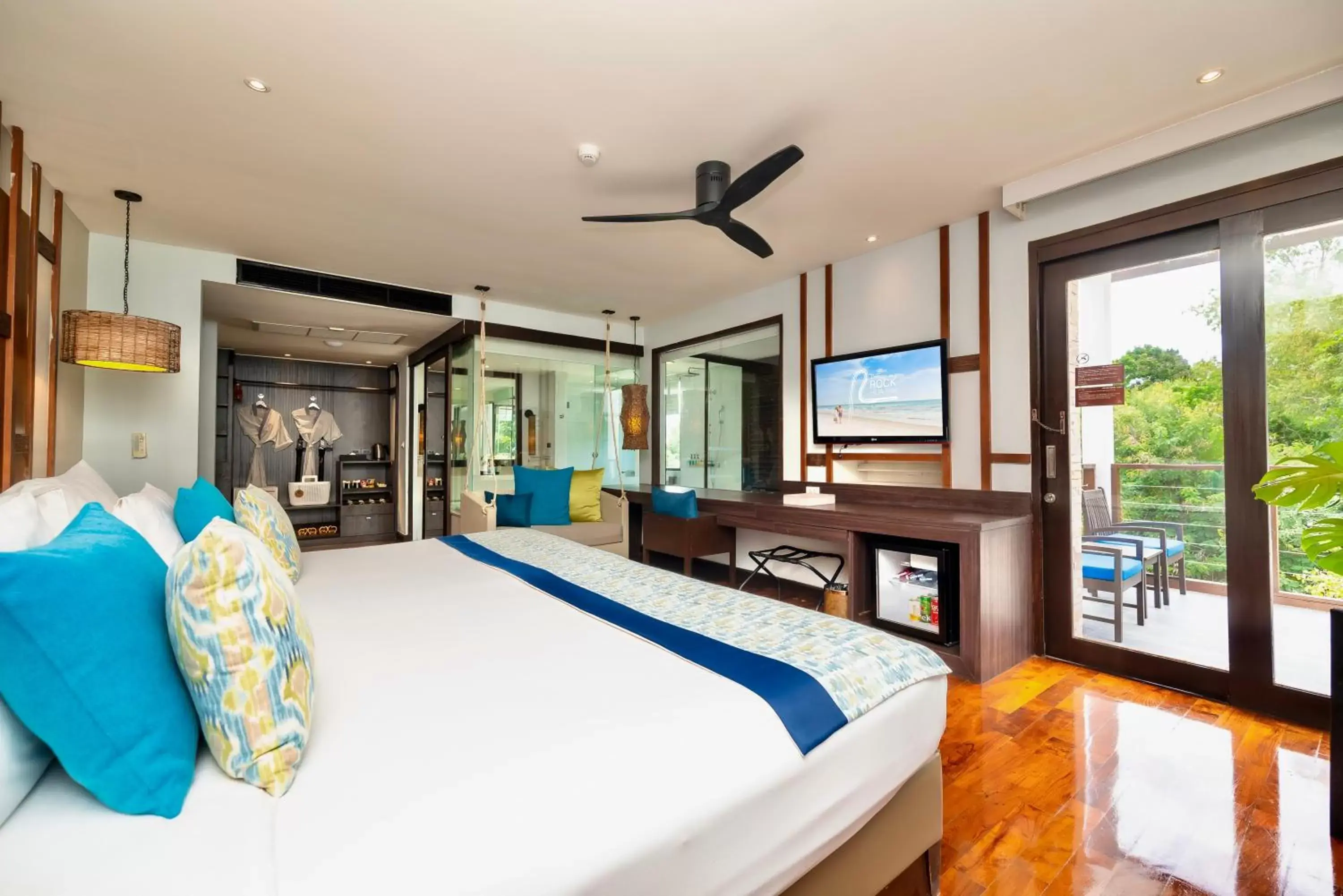 Photo of the whole room in The Rock Hua Hin Beachfront Spa Resort - SHA Plus