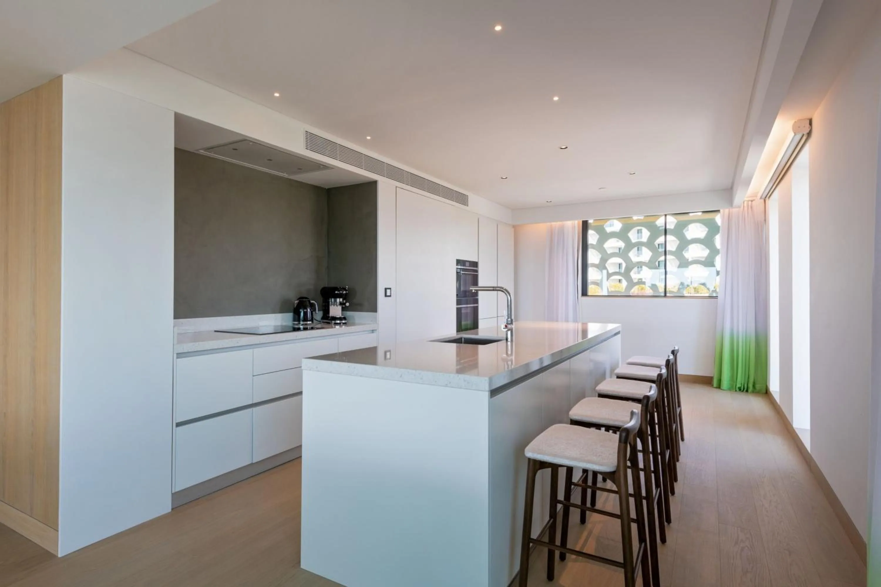 Kitchen or kitchenette in W Residences Algarve