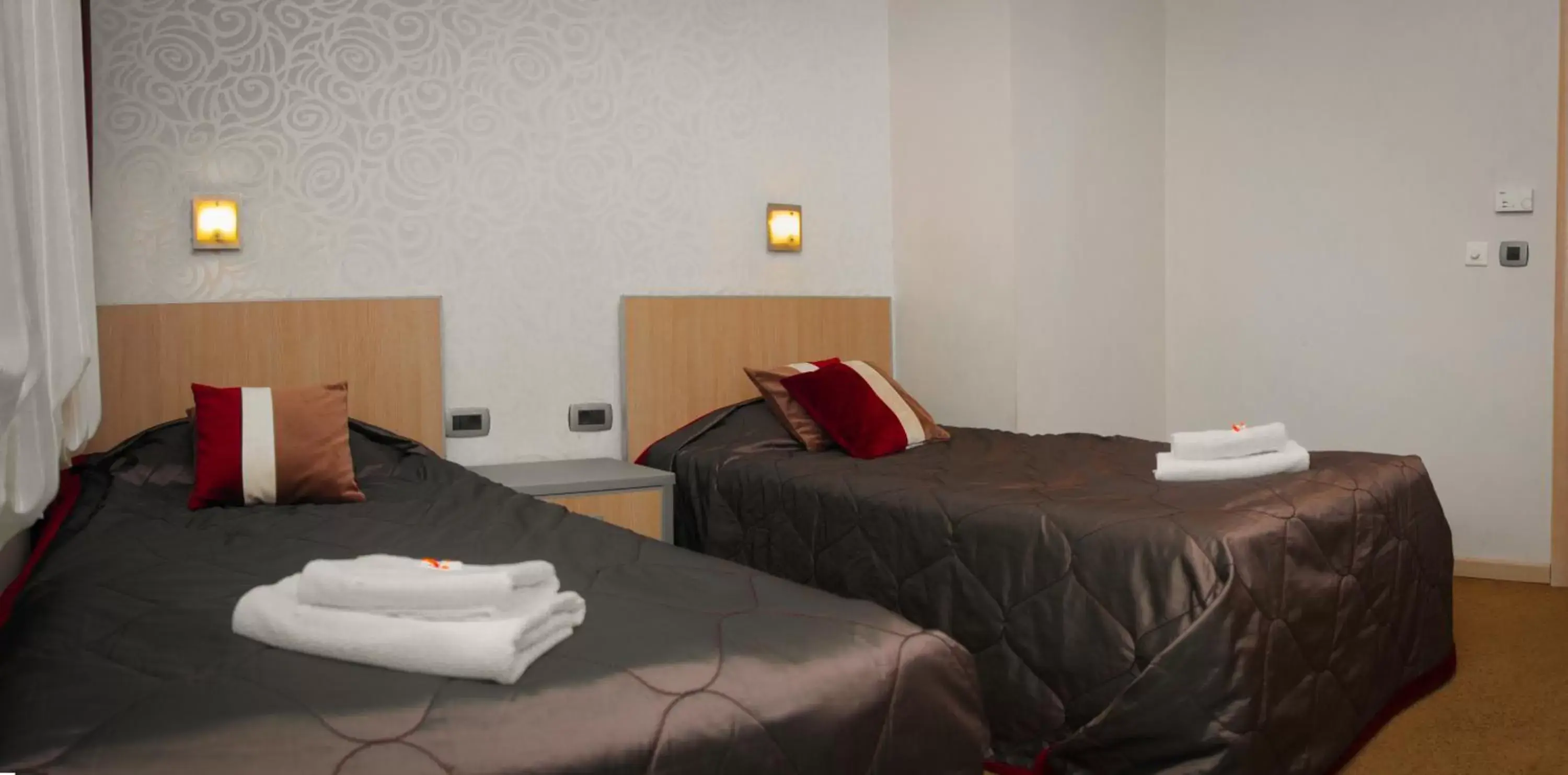 Bedroom, Bed in Garni Hotel Vigor - EV station