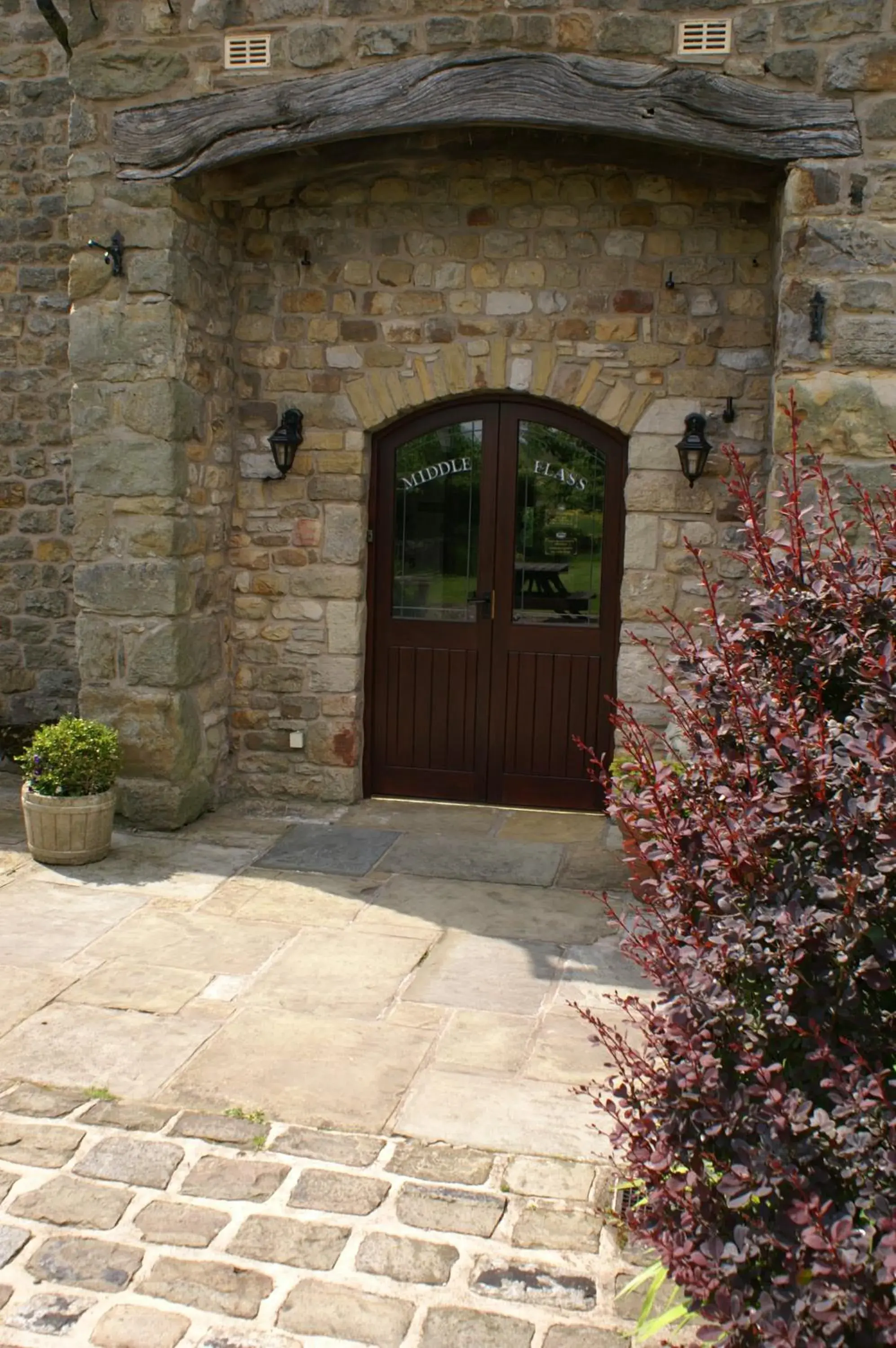 Facade/entrance in Middle Flass Lodge