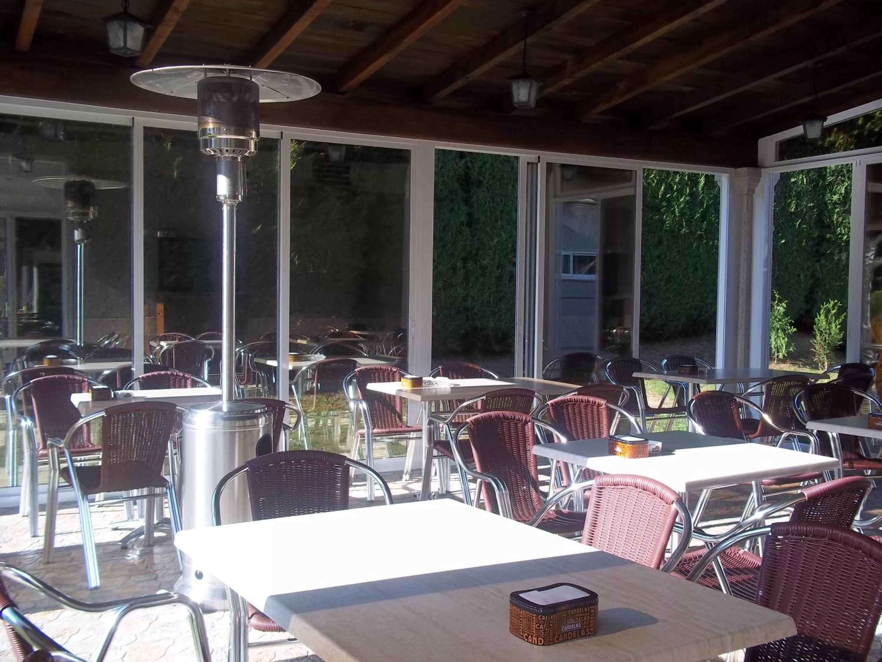 Balcony/Terrace, Restaurant/Places to Eat in Hotel Suiza