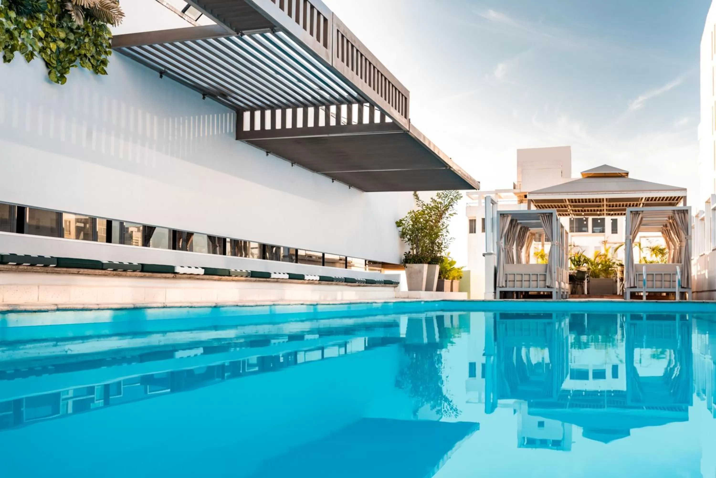 Swimming pool in Holiday Inn Express - Cartagena Bocagrande by IHG