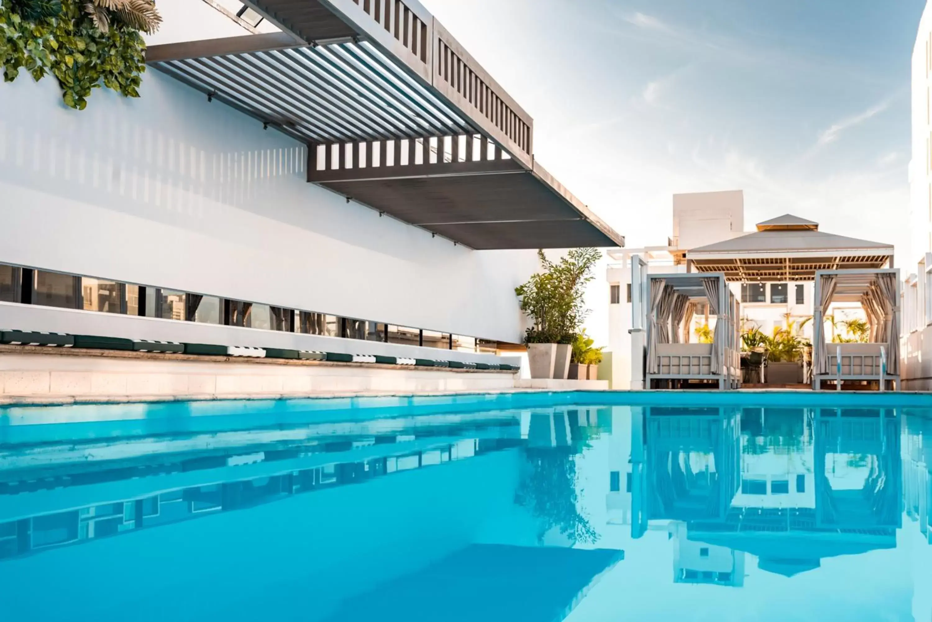 Swimming Pool in Holiday Inn Express - Cartagena Bocagrande, an IHG Hotel