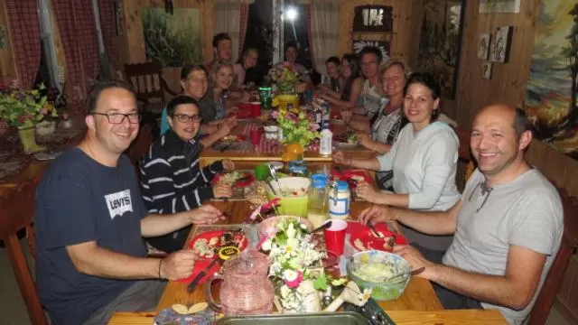Guests in Le Gîte Ambrelane